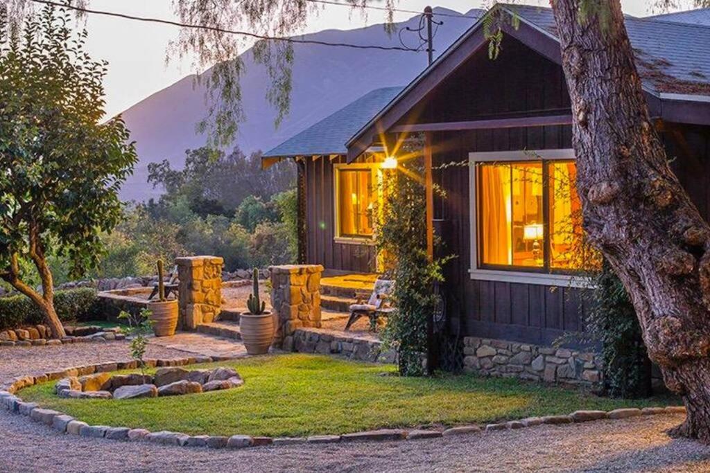 Ojai Vacations - Casa A'way Stunning Ojai Bungalow w/ pool sunset - Property Image 12
