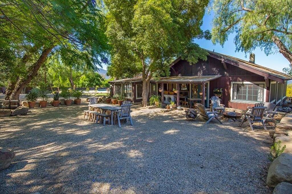 Ojai Vacations - Casa A'way Stunning Ojai Bungalow w/ pool sunset - Property Image 18