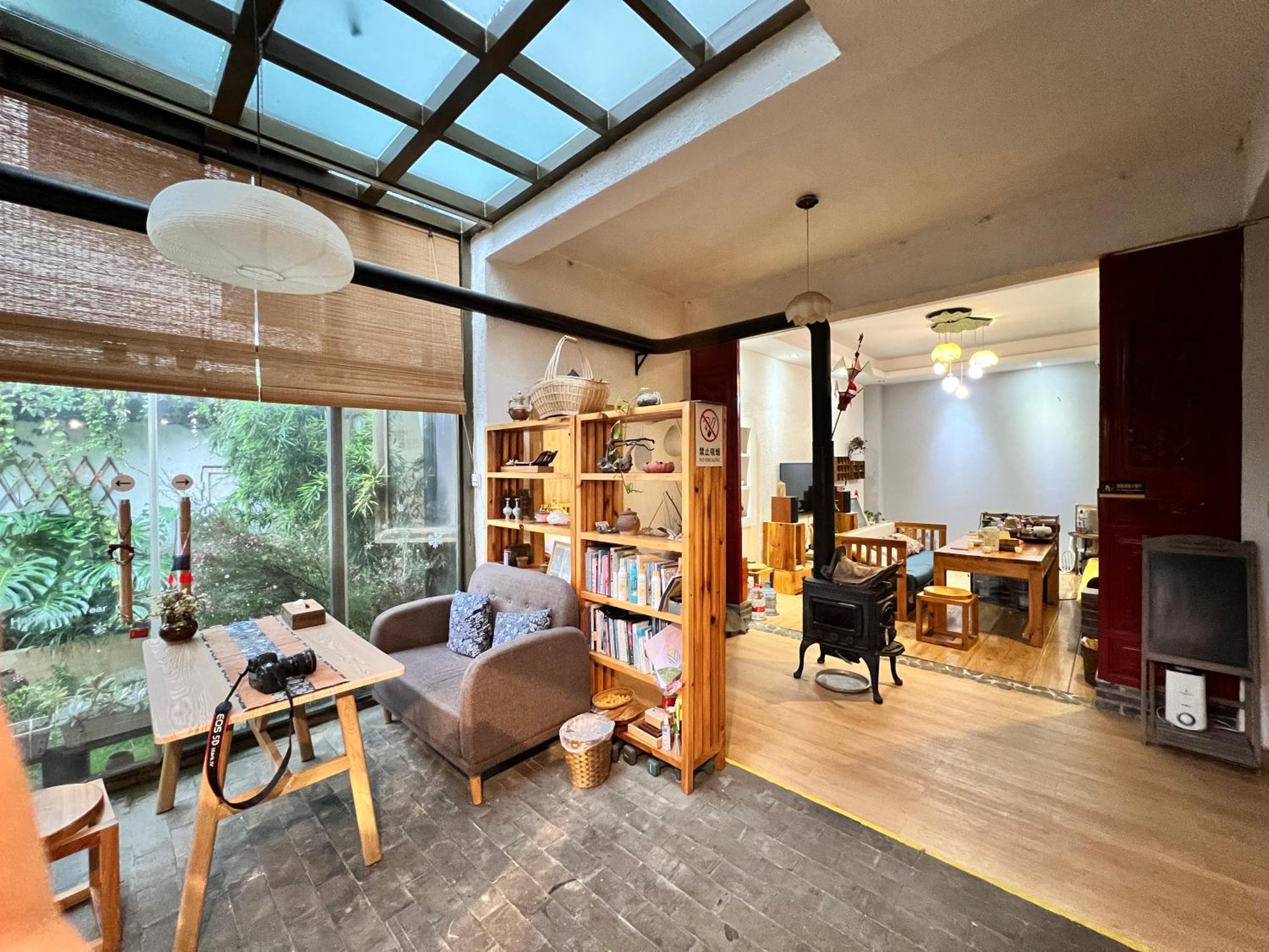 Dali Buxianshan Guesthouse-in Dali ancient city, free coffee, english speaking employee