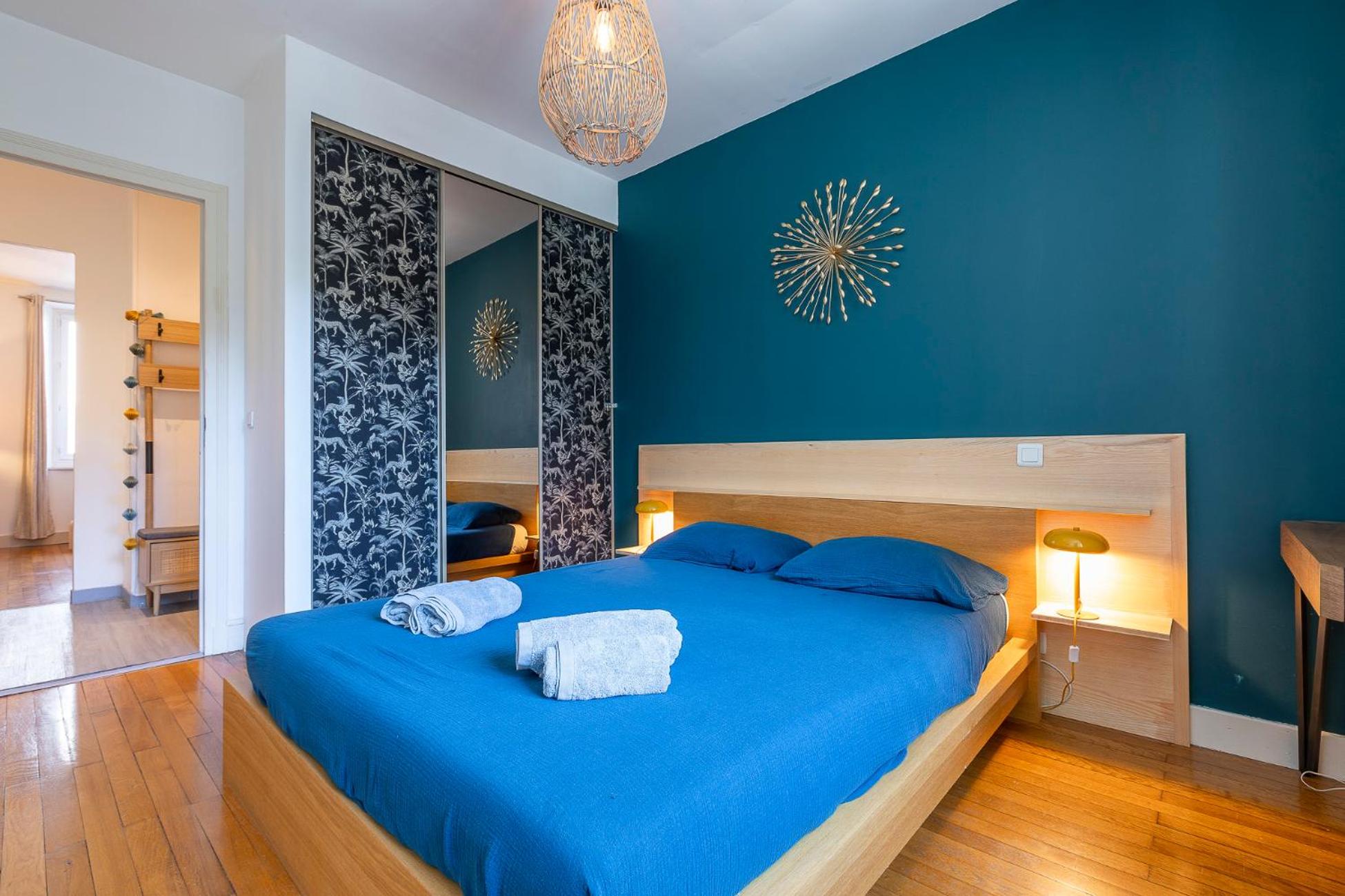 Apt 2-4 pers, charme de l'ancien, calme, vélos, Annecy centre