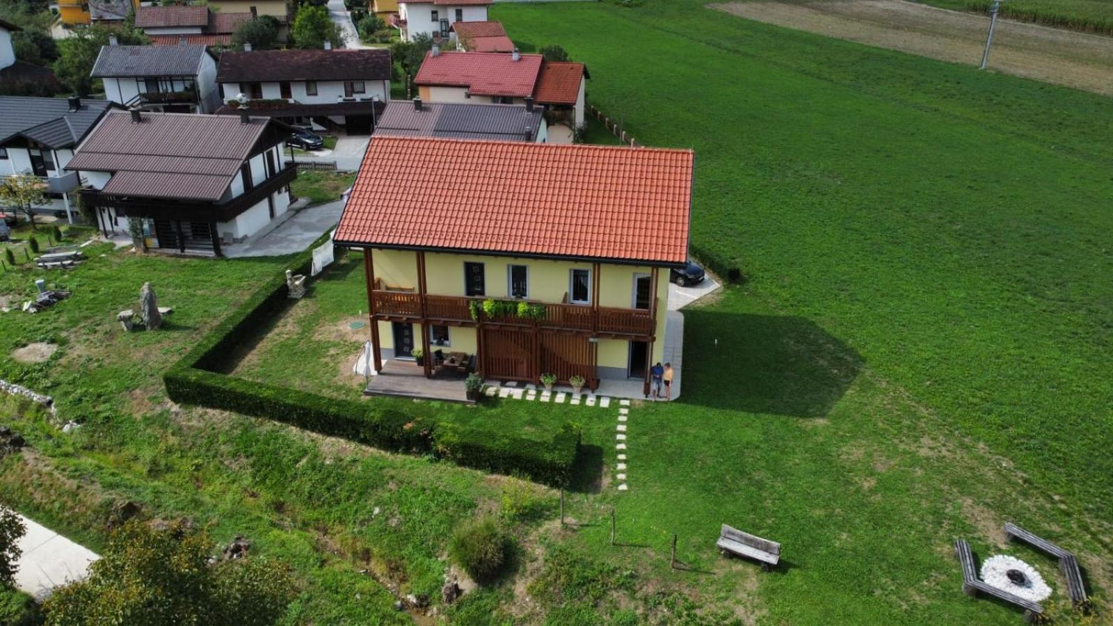 HišaŠmihelka view 2