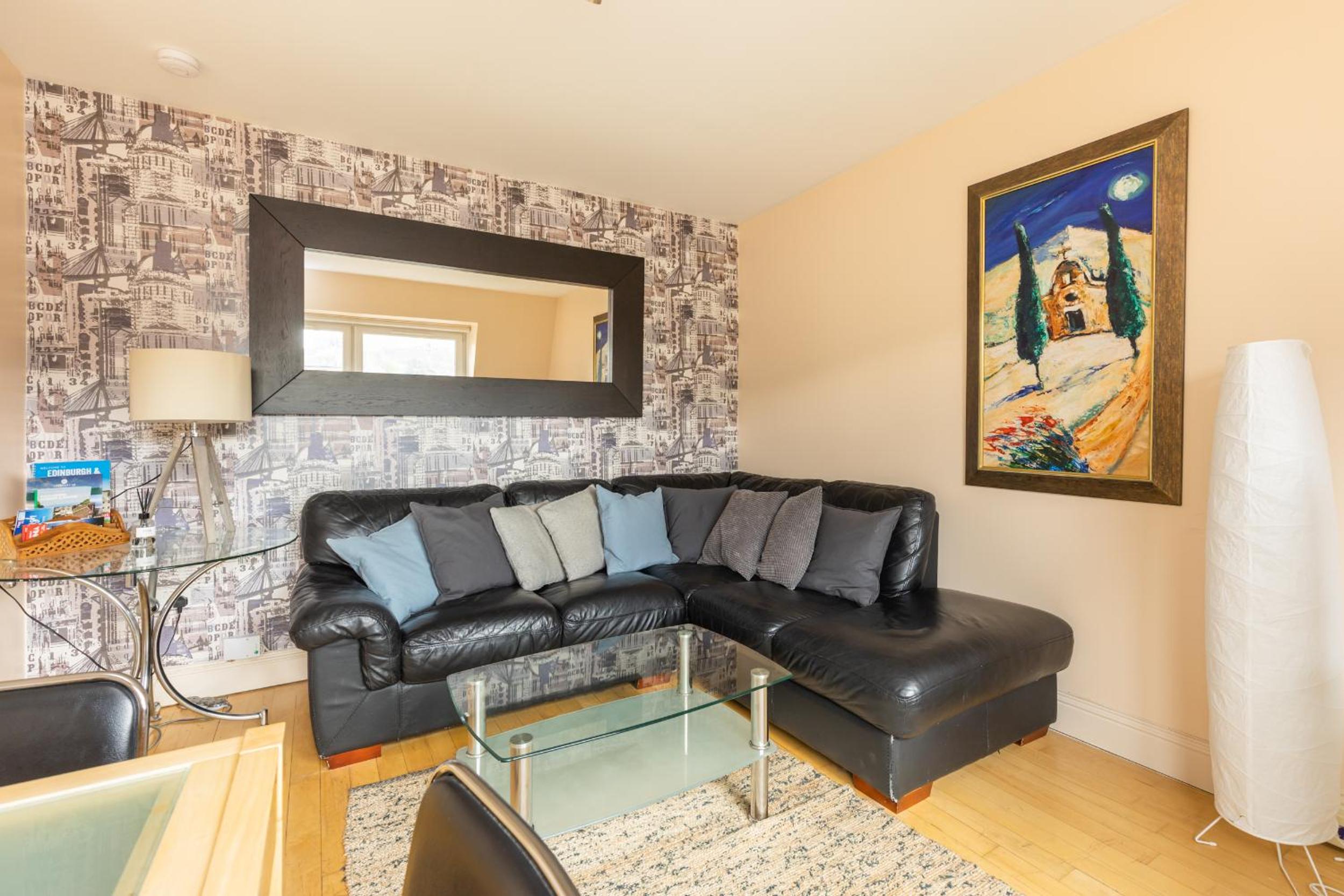 Amazing Castle View Apartment view 4