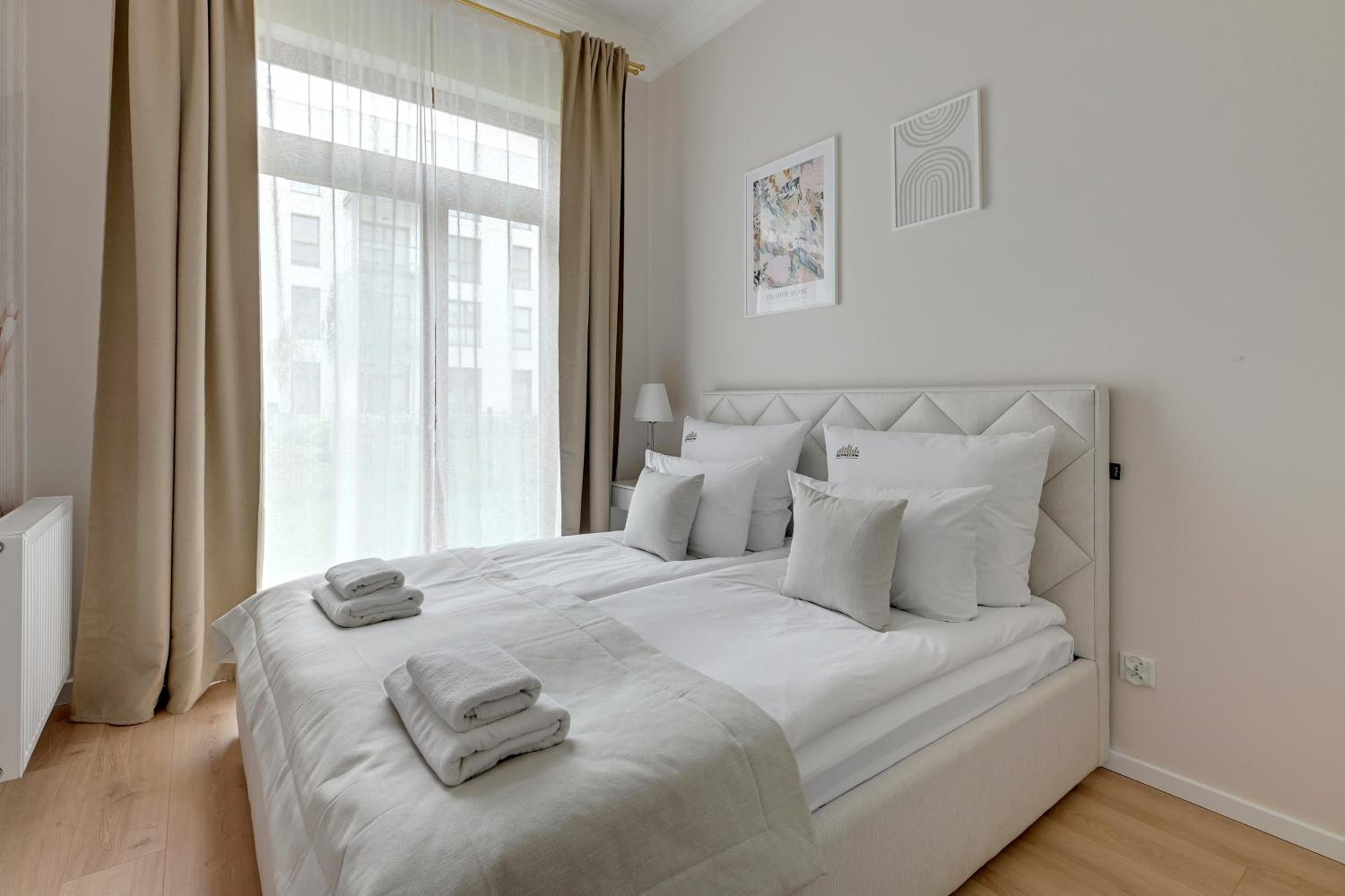 Zajezdnia Wrzeszcz Seaside & Parking by Downtown Apartments