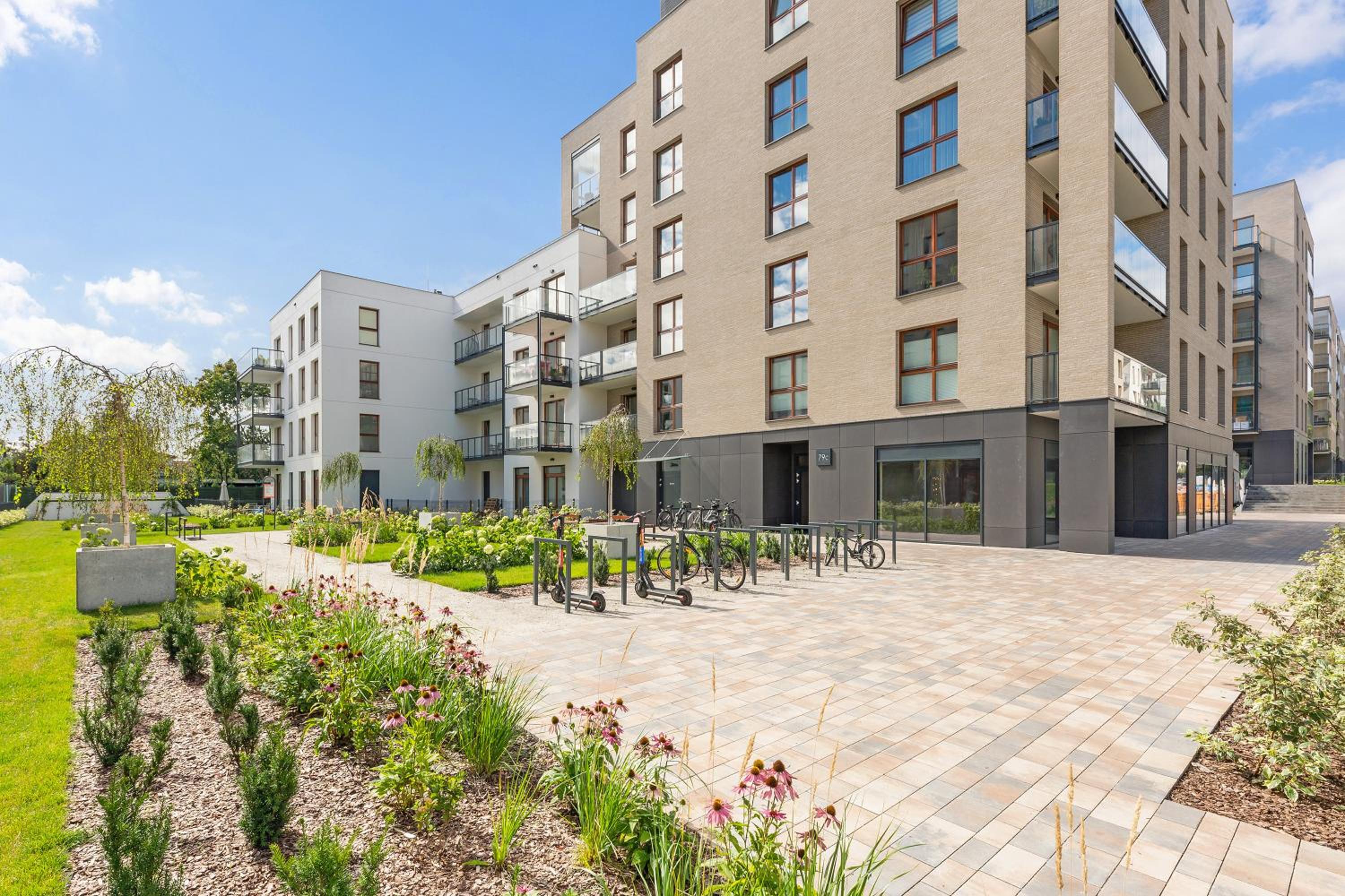 Zajezdnia Wrzeszcz Seaside & Parking by Downtown Apartments