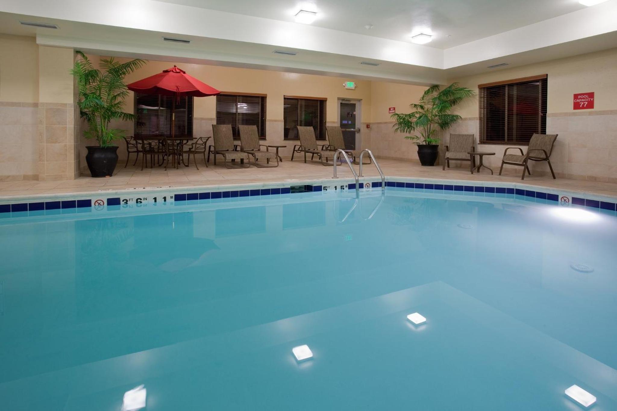 Vernal Vacations - Holiday Inn Express Hotel Vernal, an IHG Hotel - Property Image 1