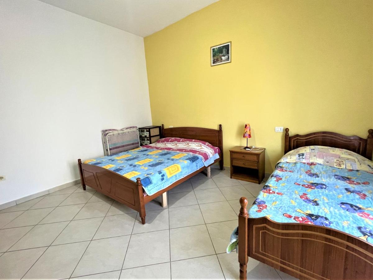 Villa Iremia Apartments
