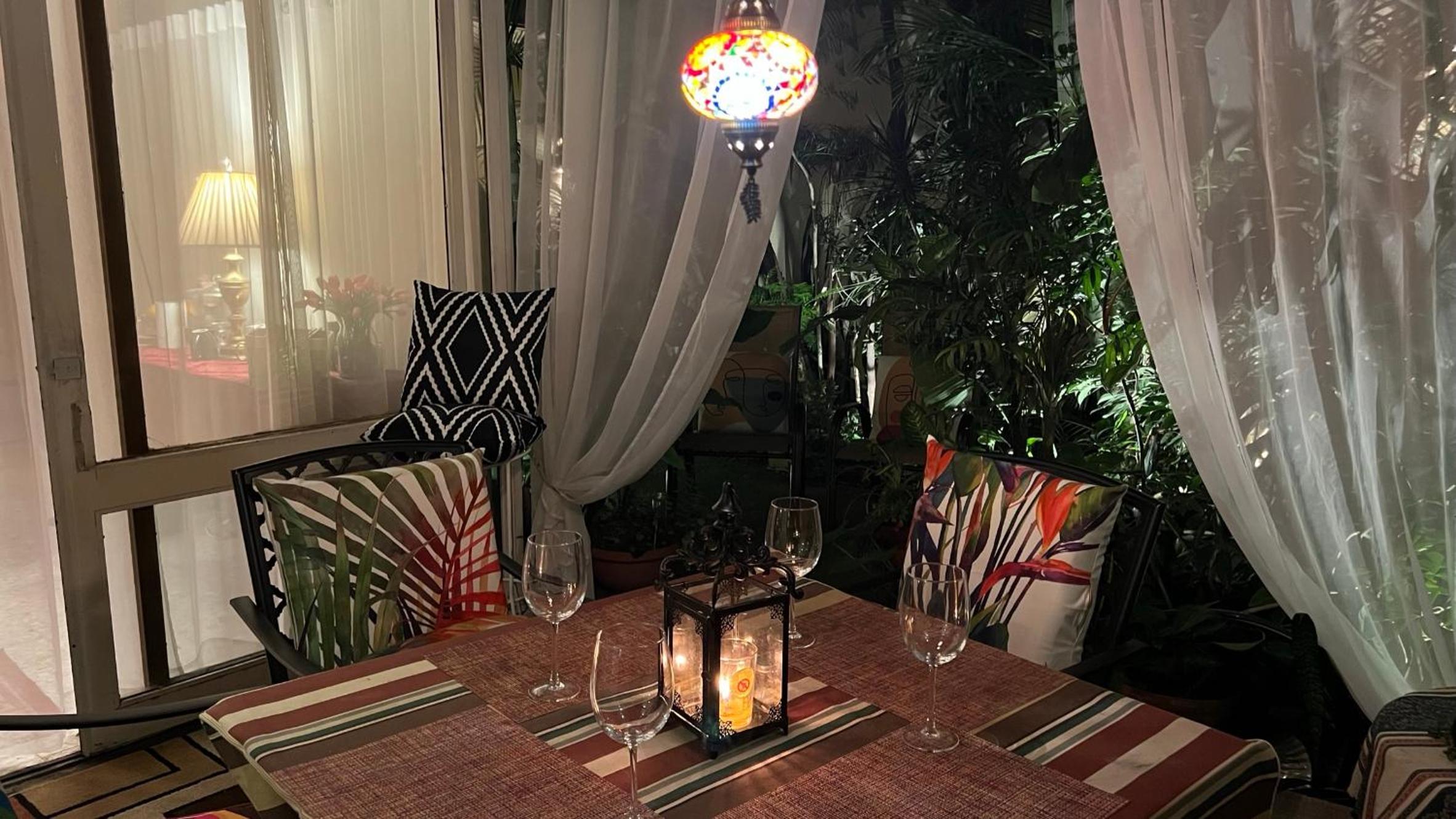 Dickinson Guest House, Guadalajara Expo
