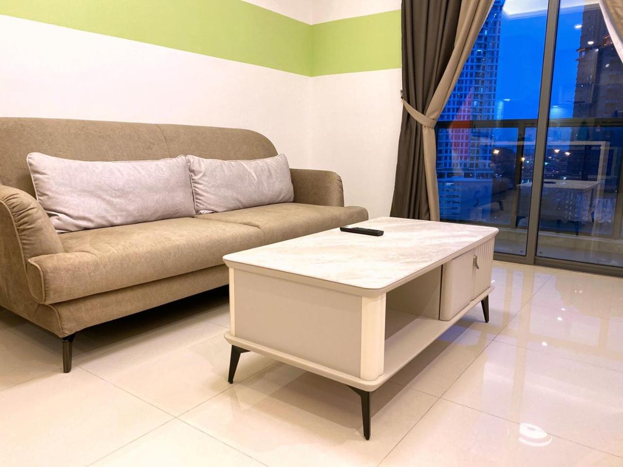R&F Princess Cove JB Apartment Suites By SC Homestay