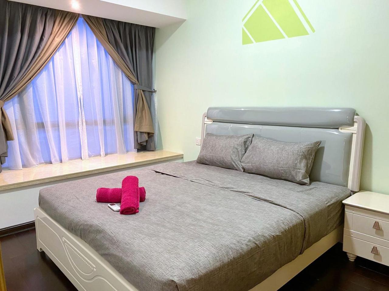 R&F Princess Cove JB Apartment Suites By SC Homestay