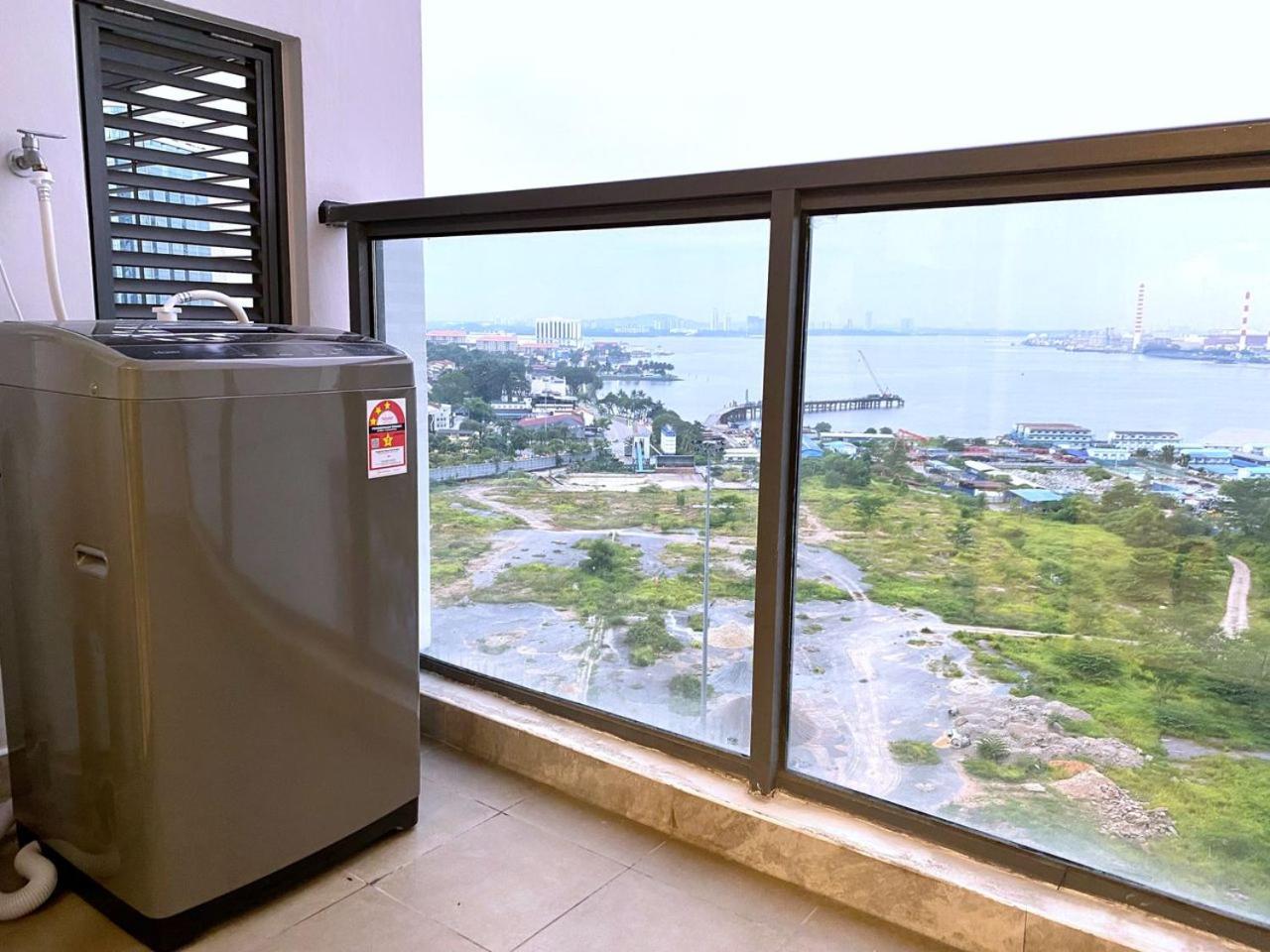 R&F Princess Cove JB Apartment Suites By SC Homestay