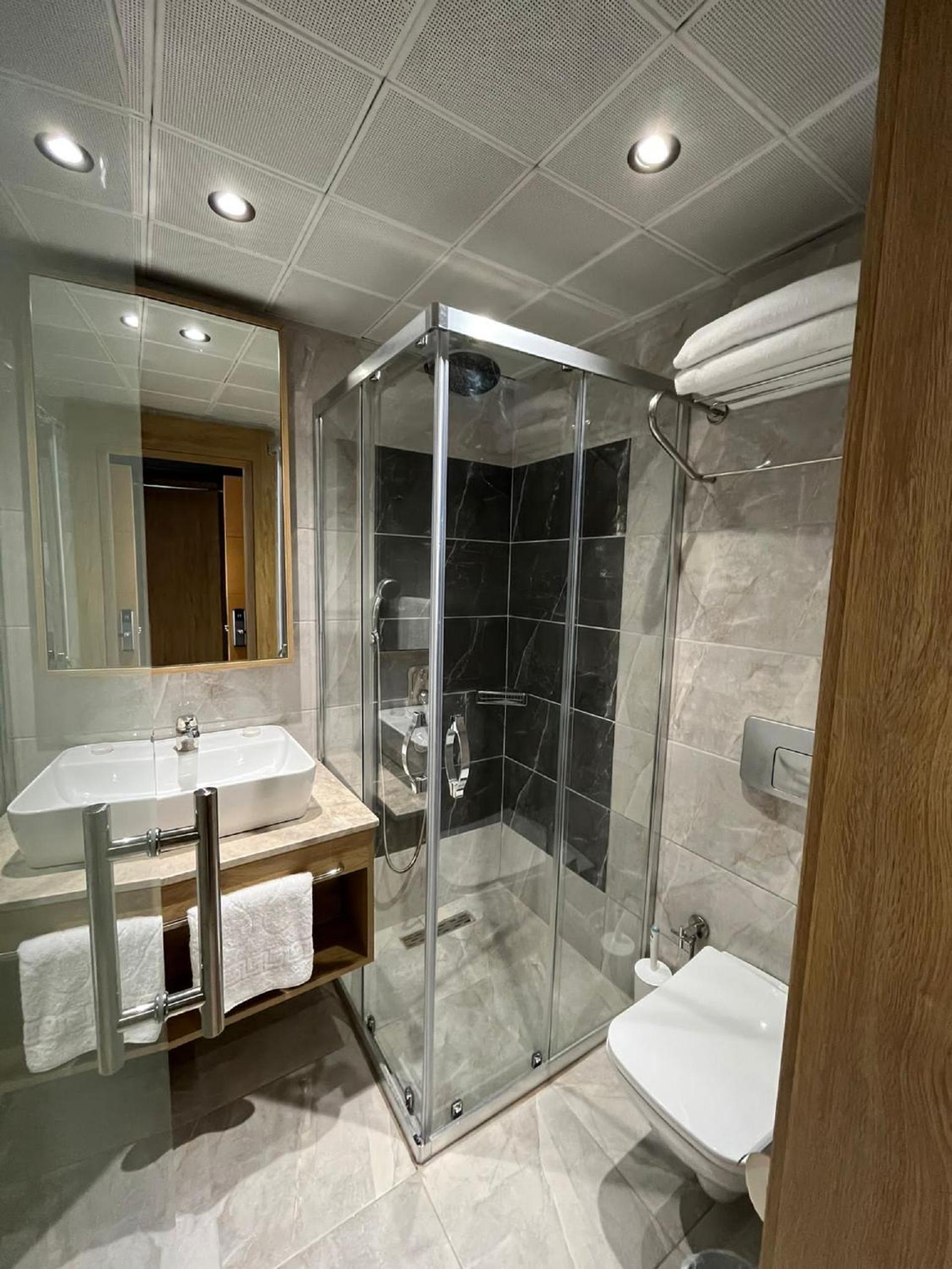 Nashira City Resort Hotel - Image 17