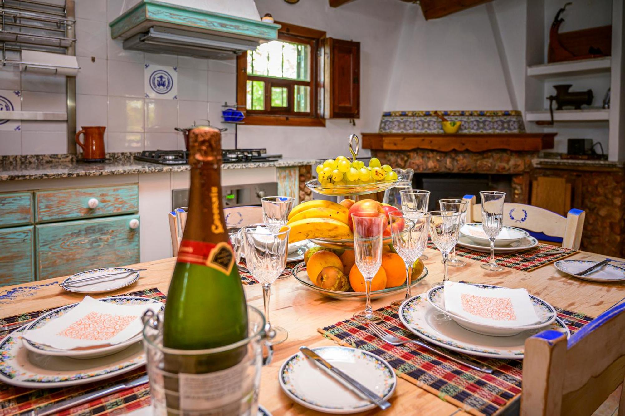 Nice Majorcan country house Sta Maria del Camí by Renthousing