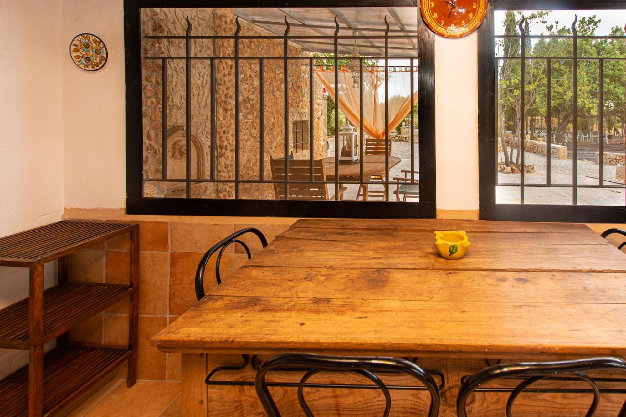 Nice Majorcan country house Sta Maria del Camí by Renthousing