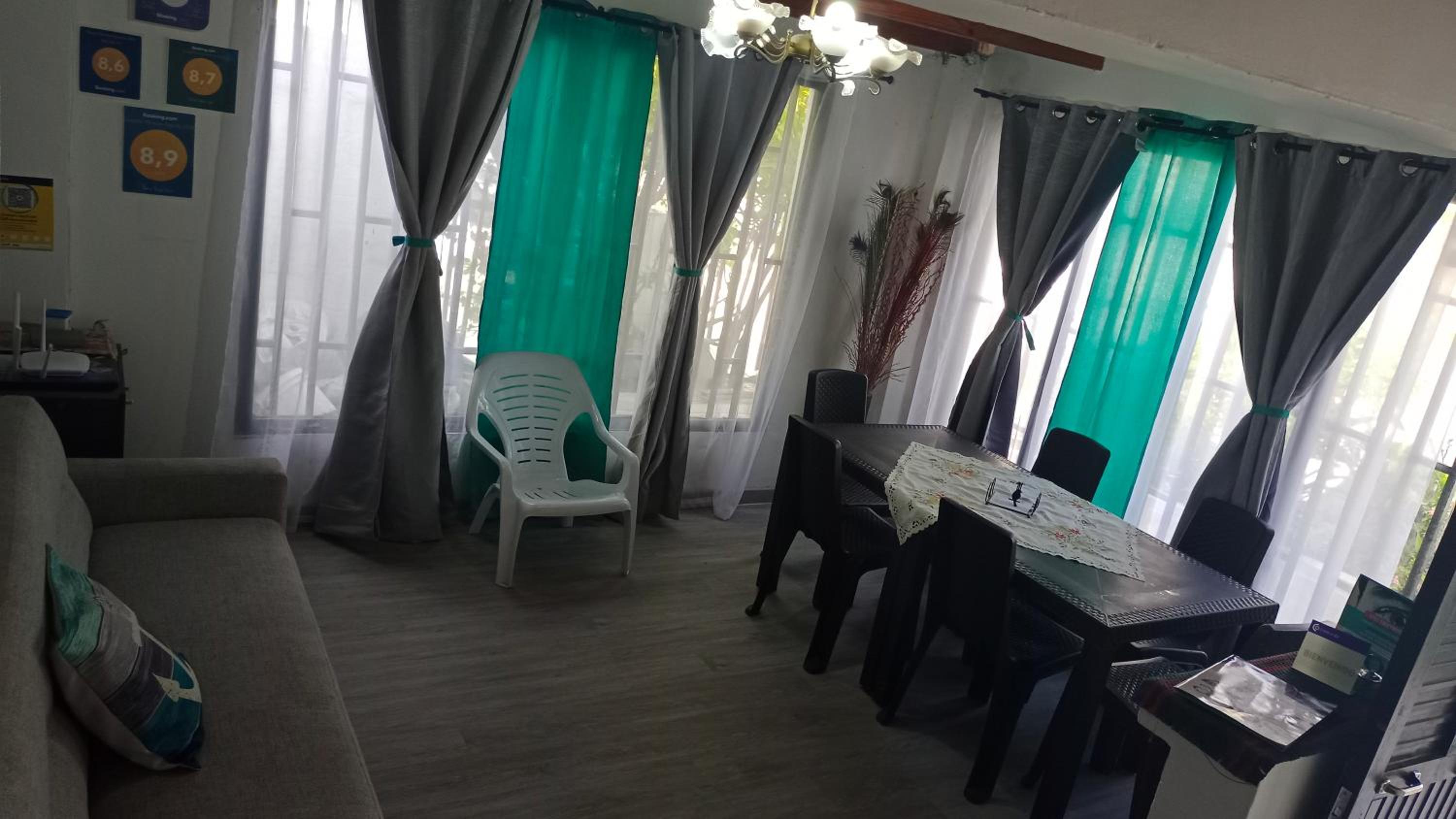 Sea Star Inn