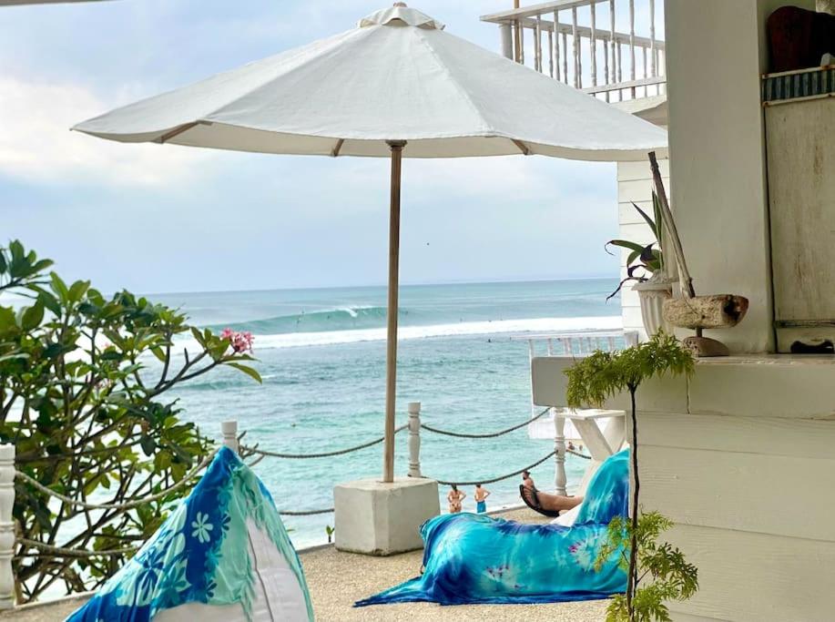 Villa Lautan Biru Bingin Beach