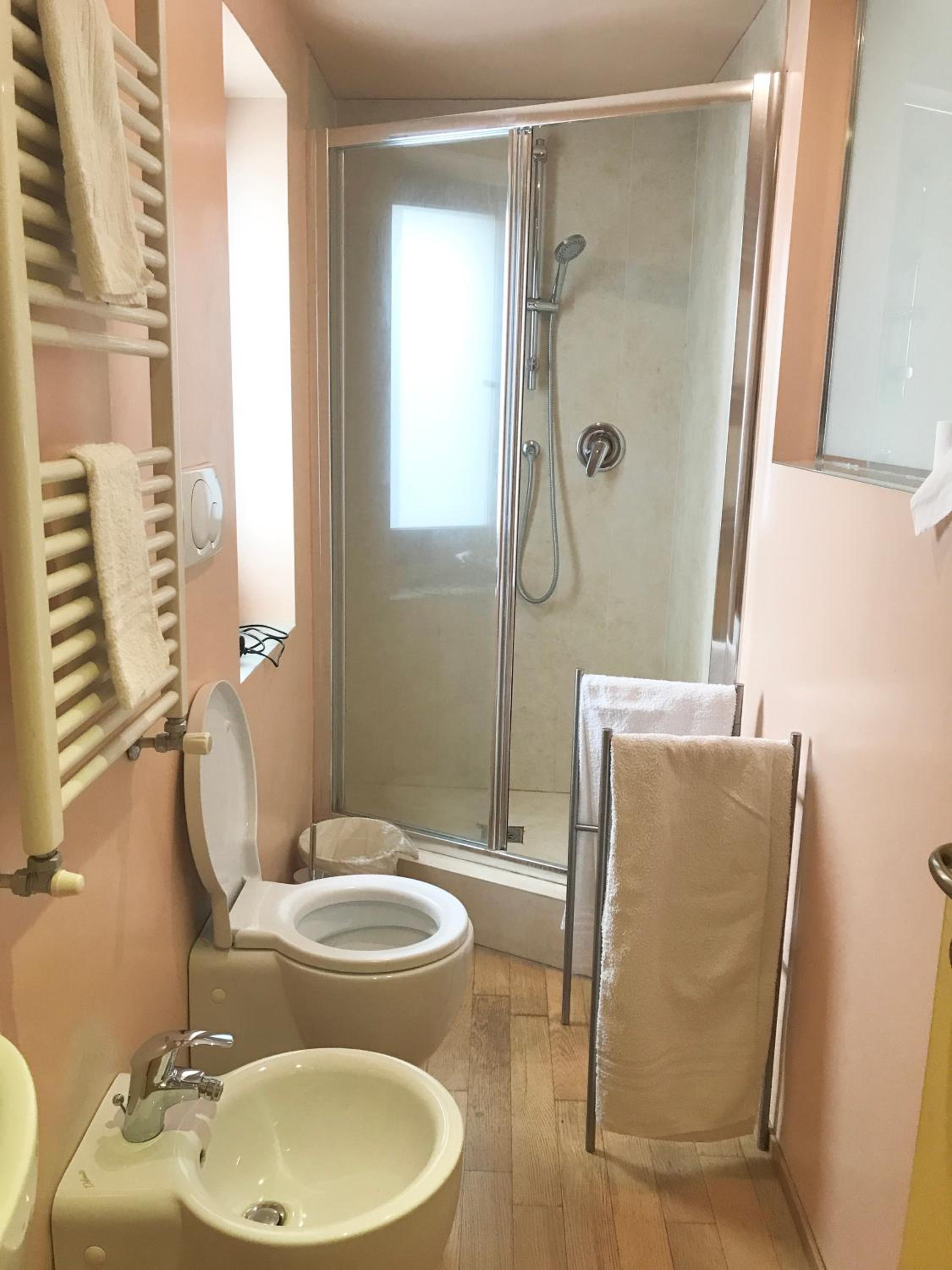 Casa Cairoli