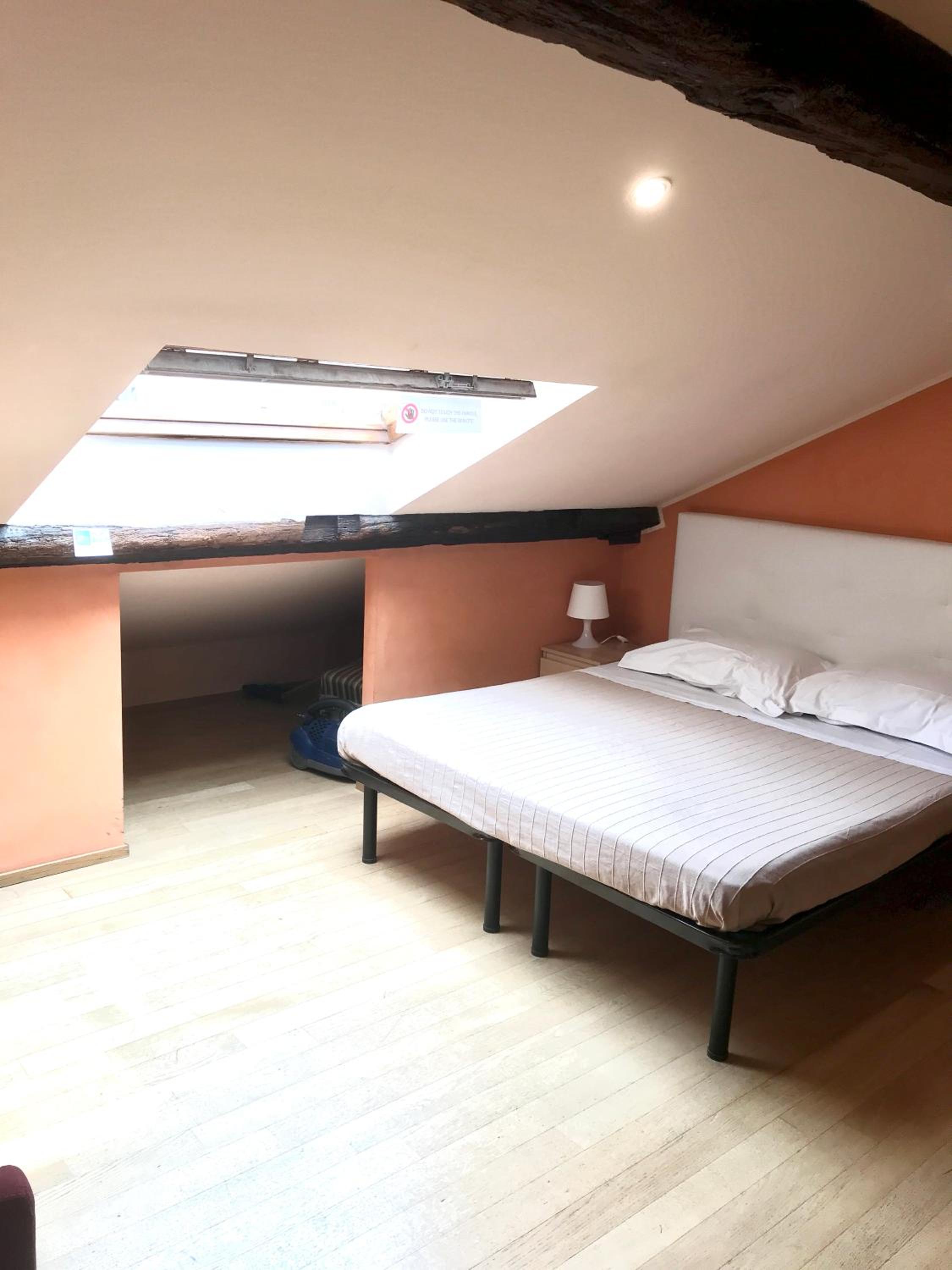Casa Cairoli