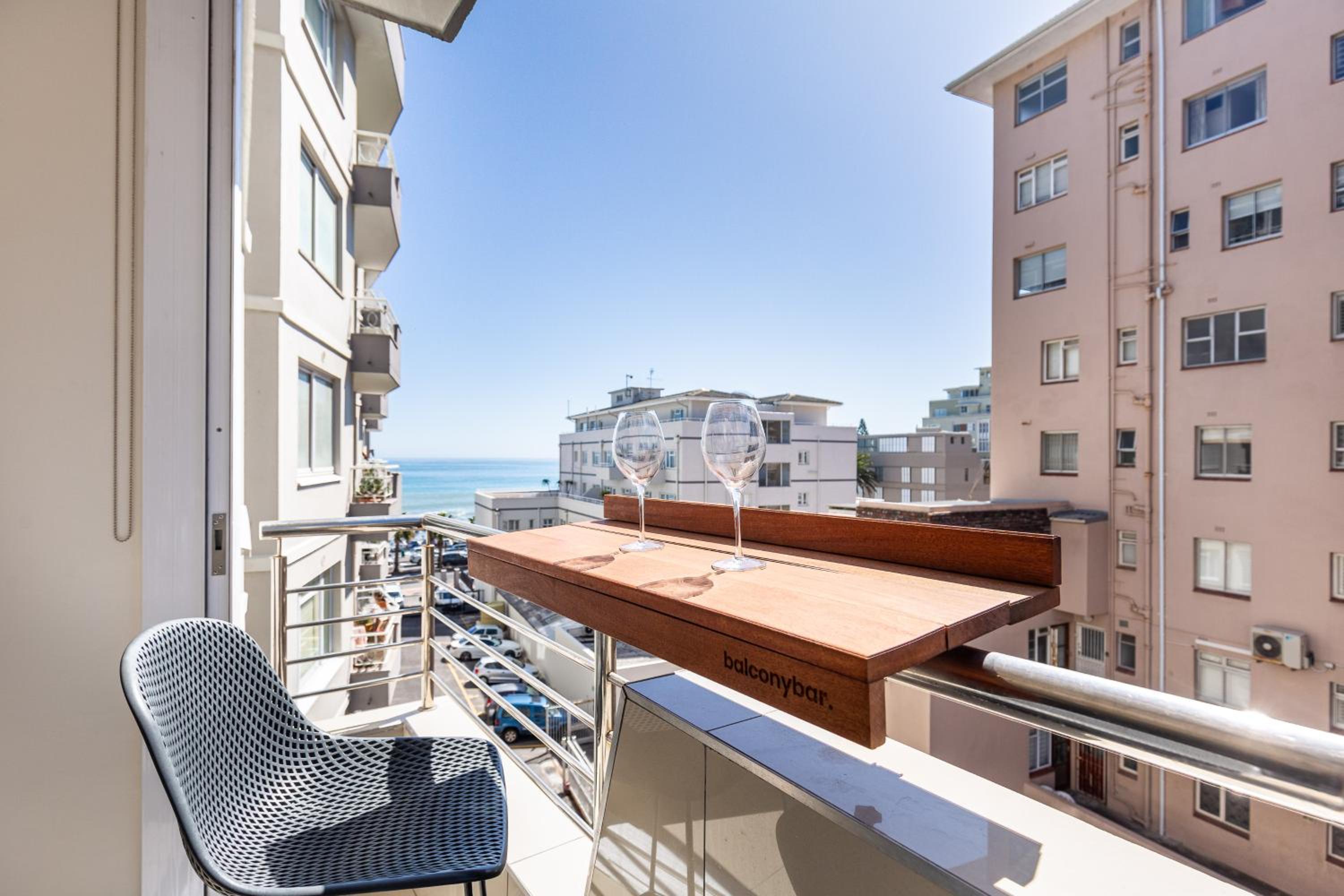 Perfect Beachfront Apartments view 3