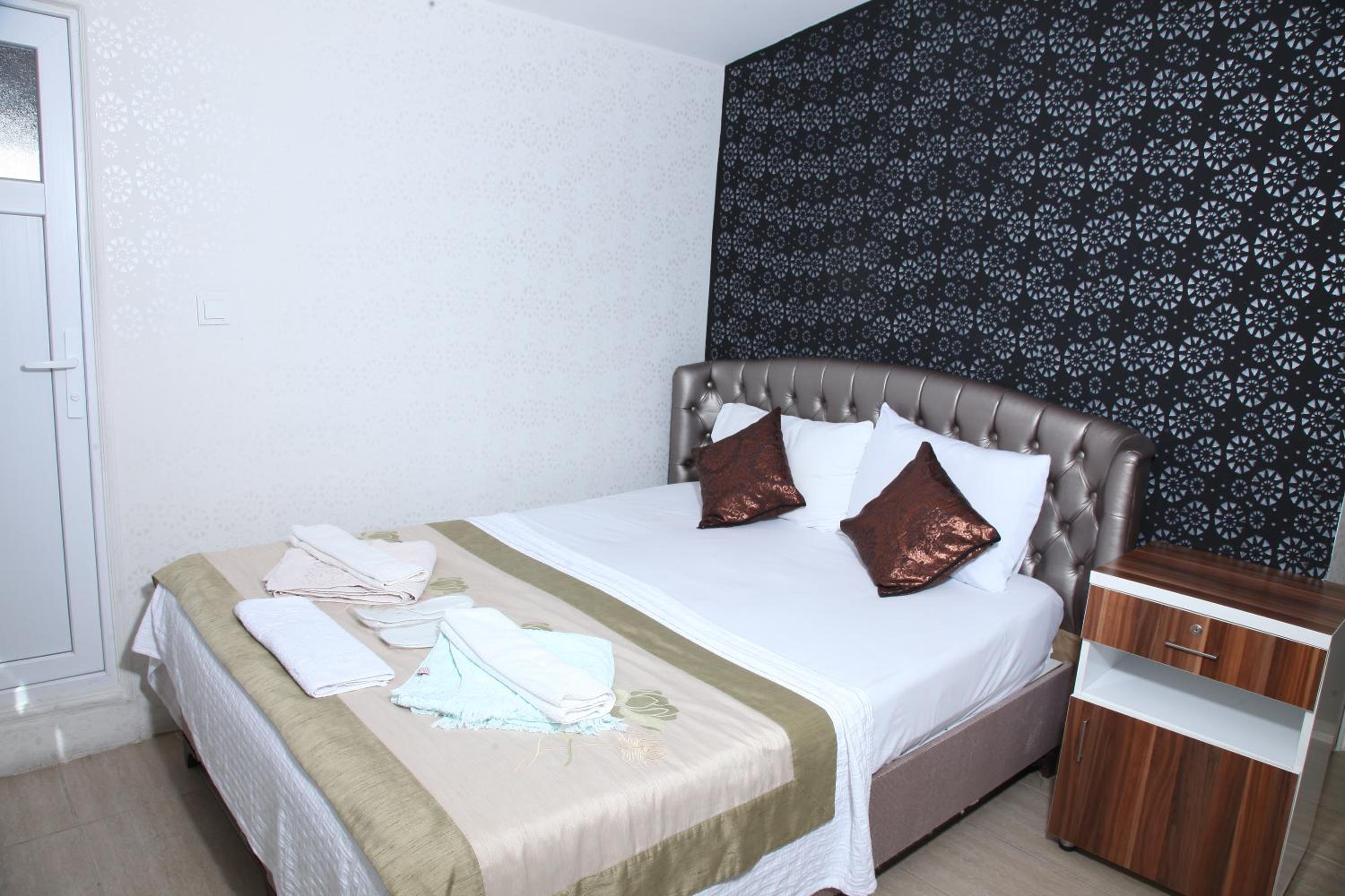 GARDEN HILL OTEL - Image 30