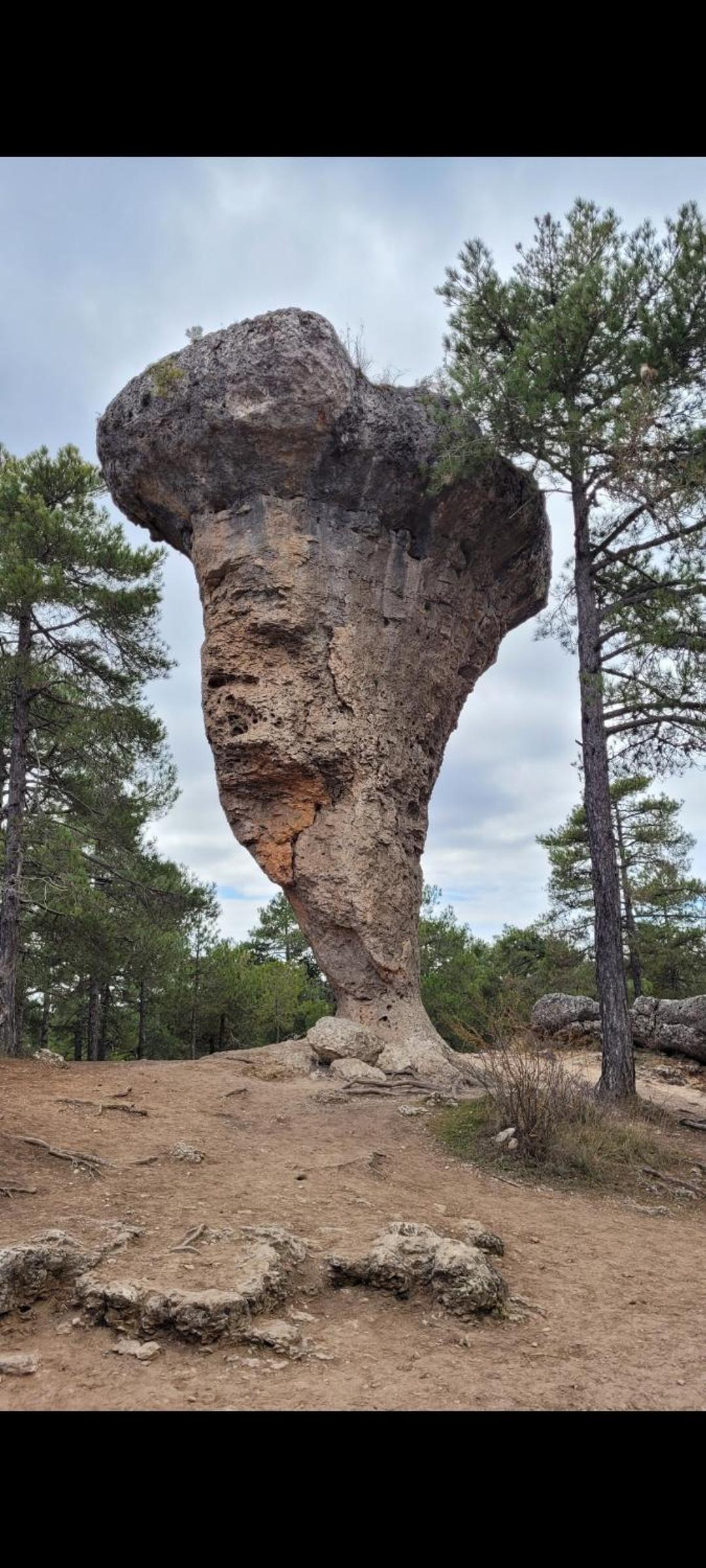 Apartamento con Balcón en Casco Antiguo de Cuenca