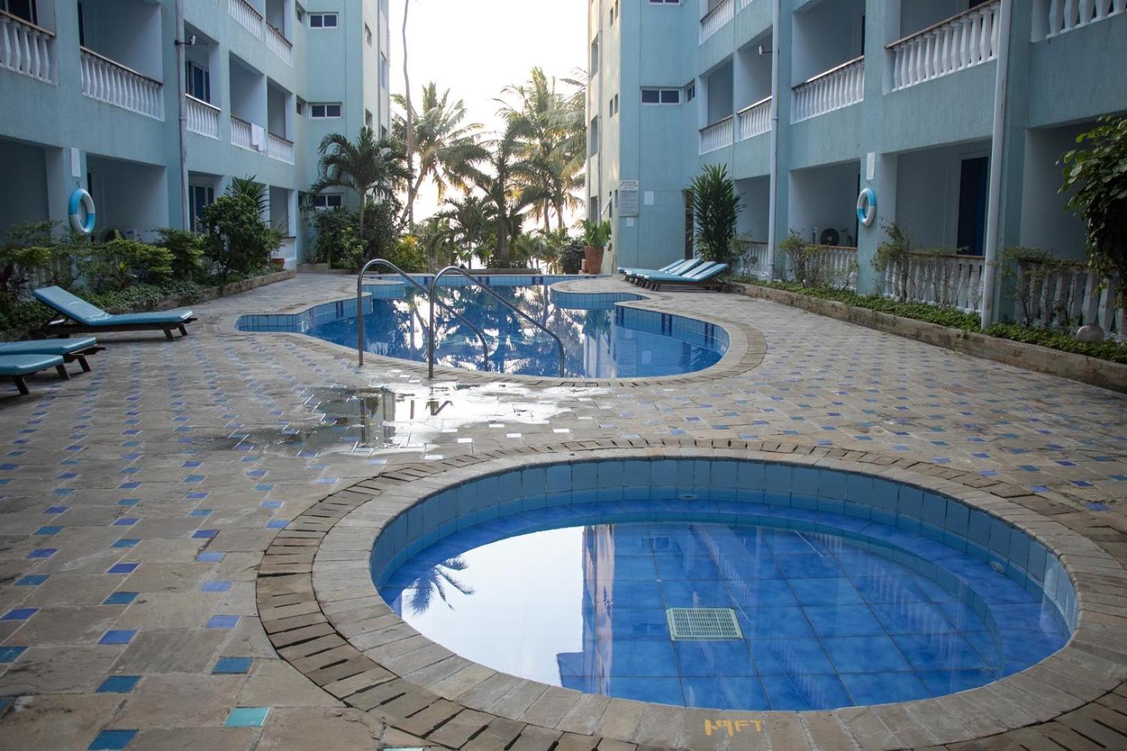 Mombasa Bamburi Beach Studio A11 - Pool & Beach - Sleeps 3 view 2