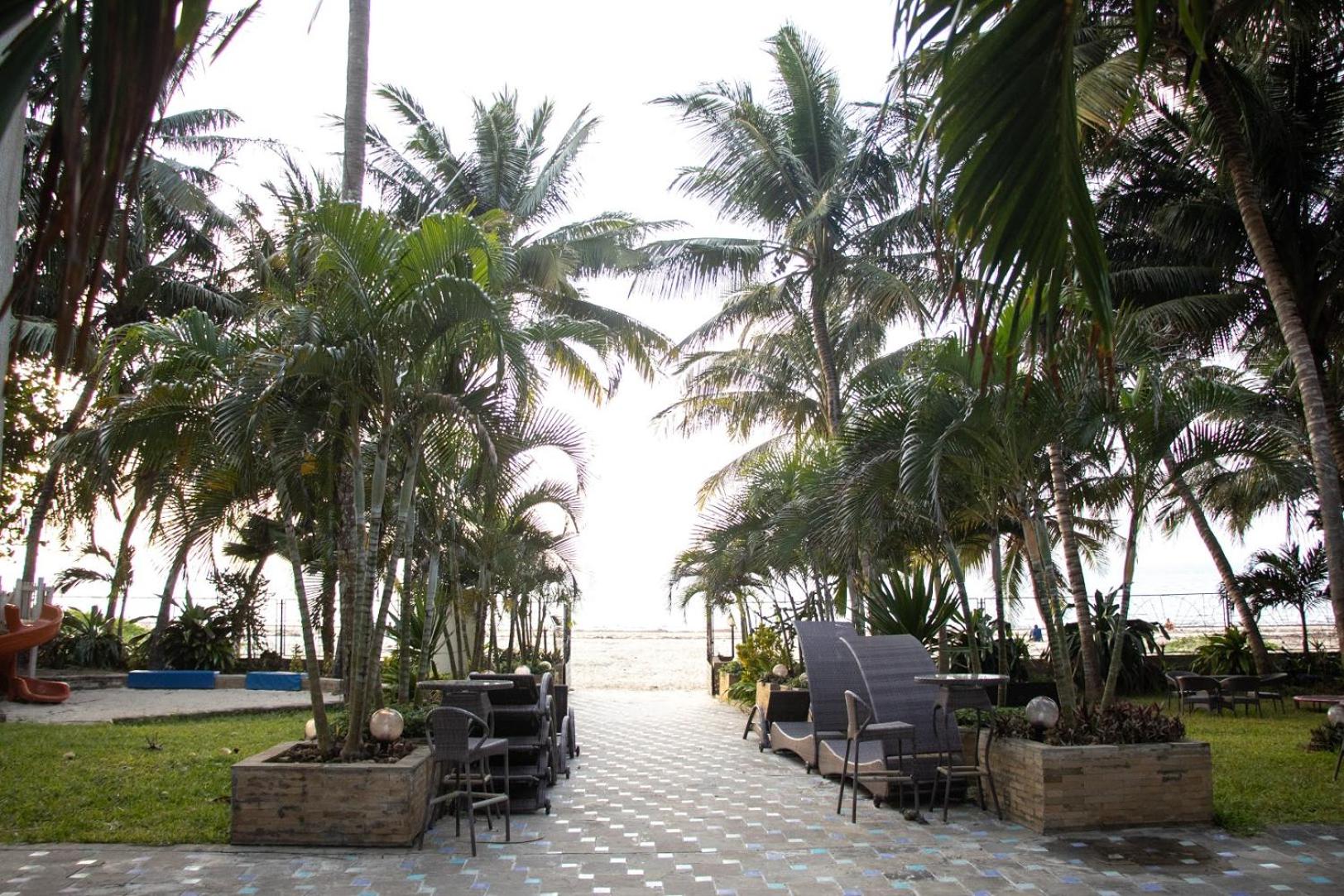 Mombasa Bamburi Beach Studio A11 - Pool & Beach - Sleeps 3 view 3