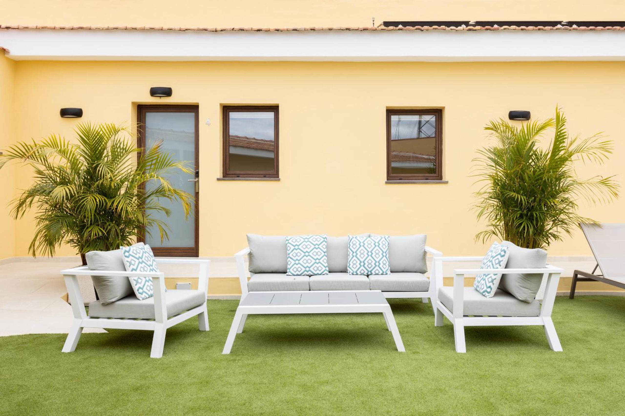 balance & terrace