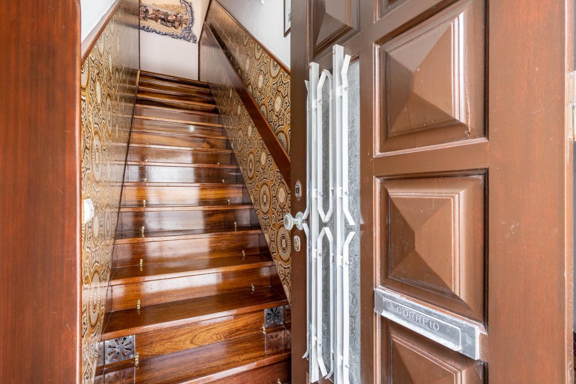 Carepa Suites -Nazaré, Steps from the Beach view 4