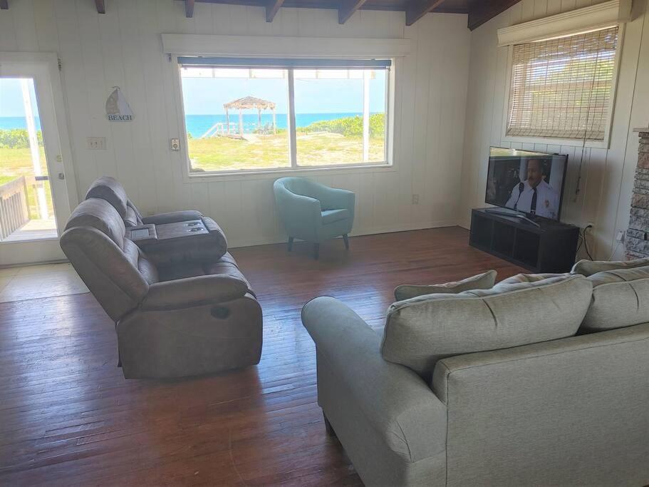 Melbourne Beach Ocean Front house on 1.2 acres