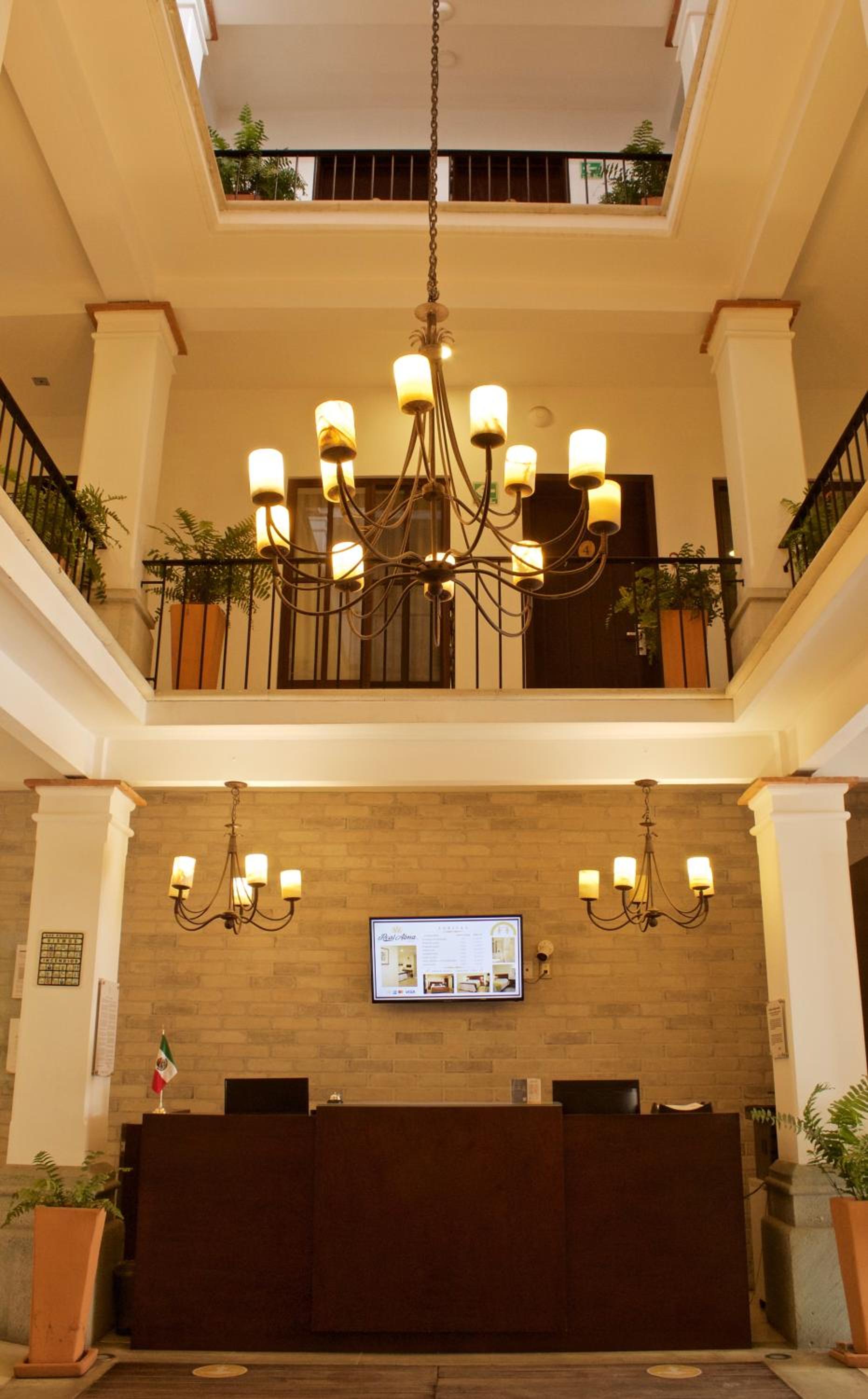 Hotel Real Alma