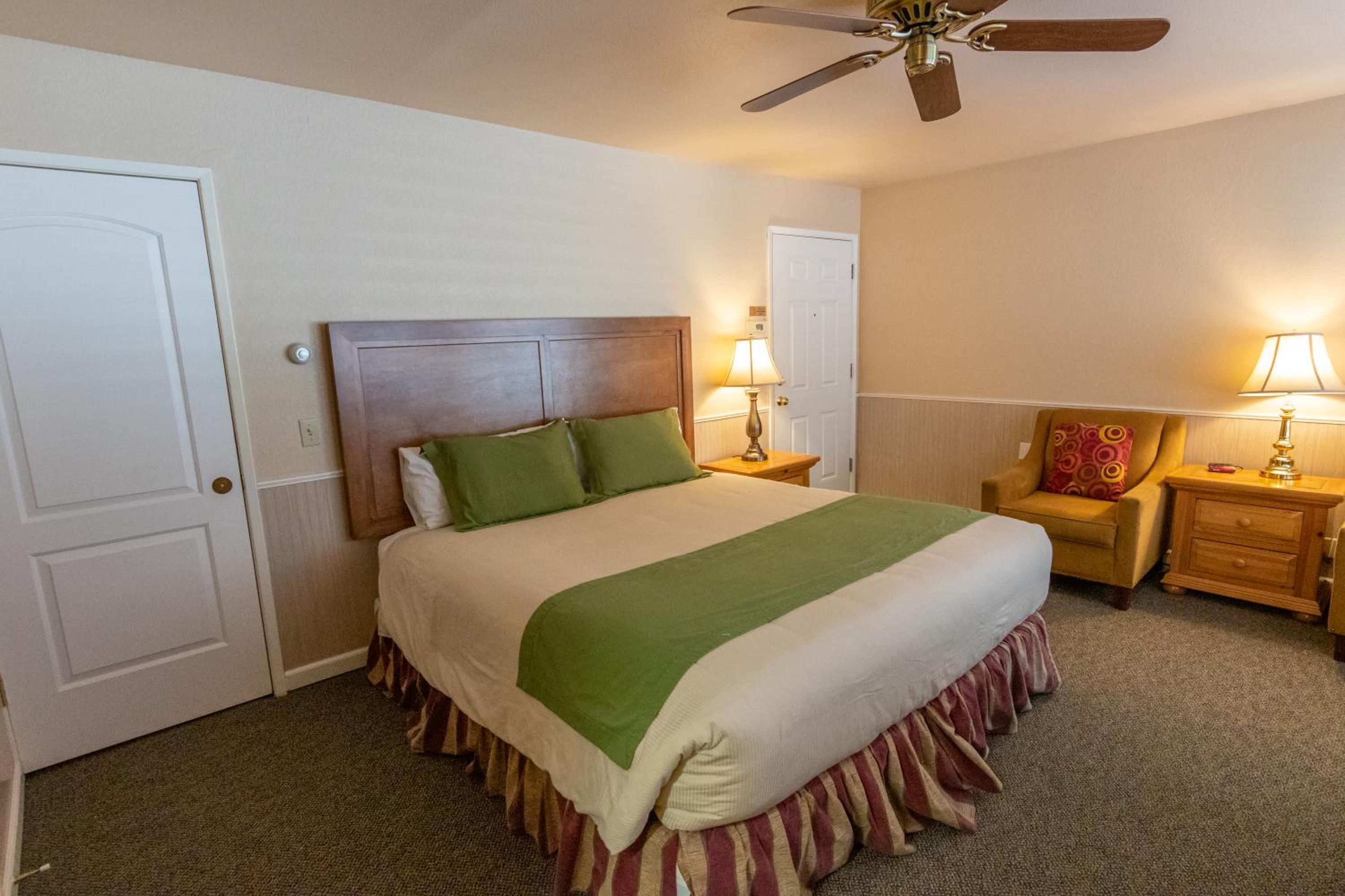 June Lake Motel