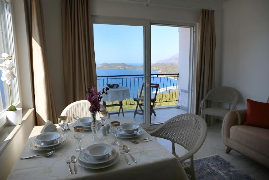 Kaş Ay Işığı Suit Apart view 3