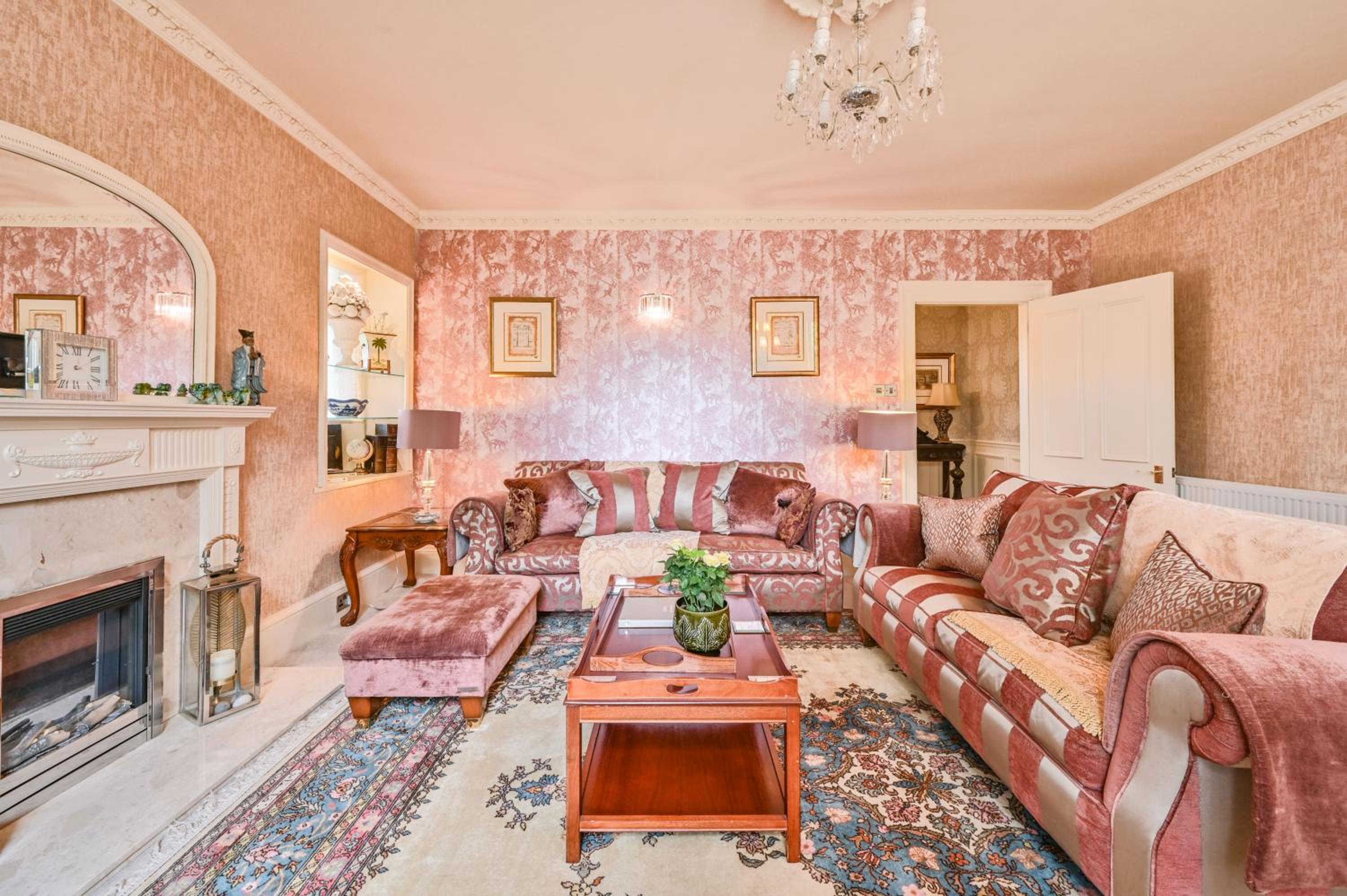 The Town House at Muntham- Luxury Holiday Home with Hot Tub view 4