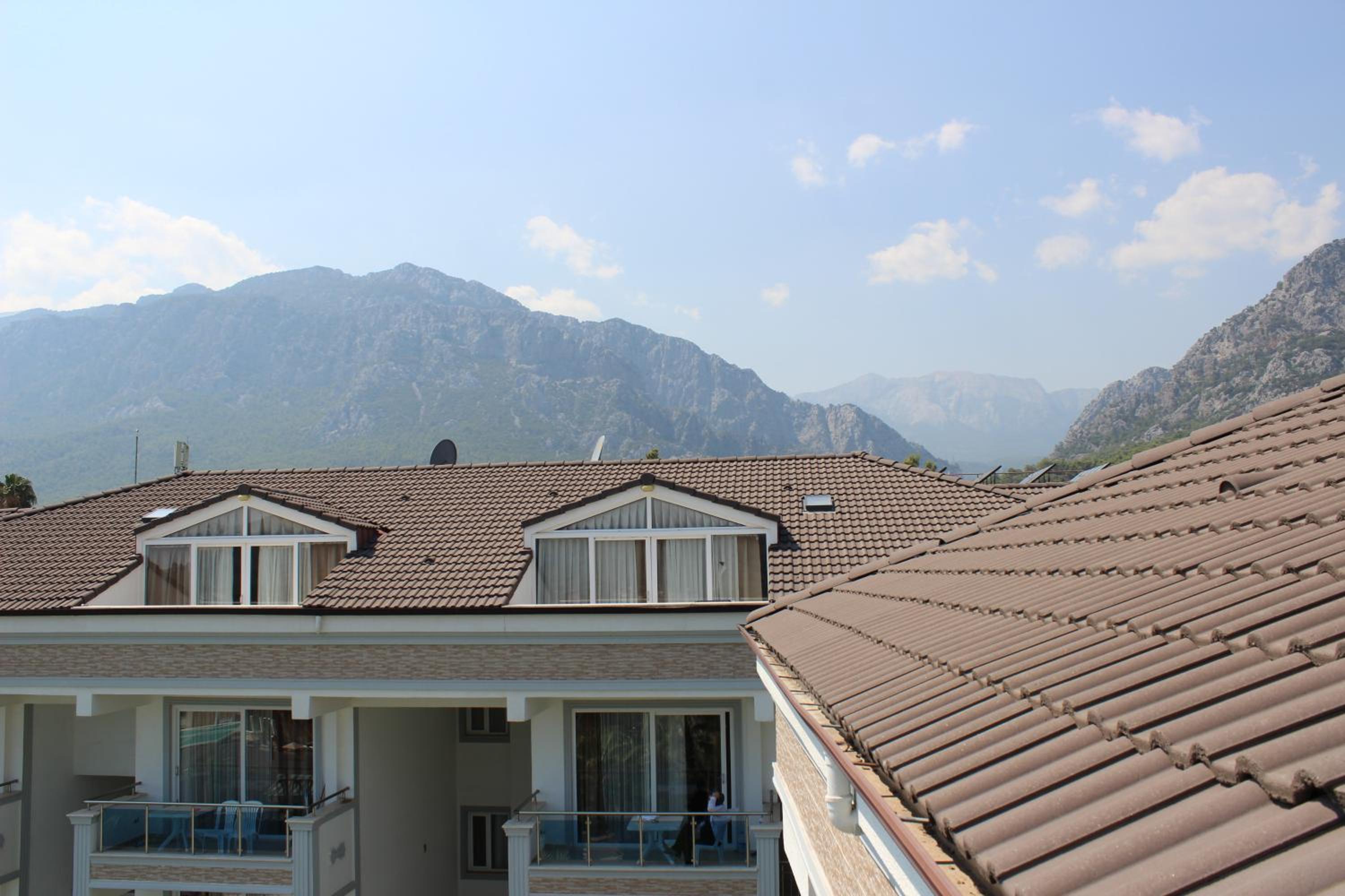 Tebriz Apart - Image 5