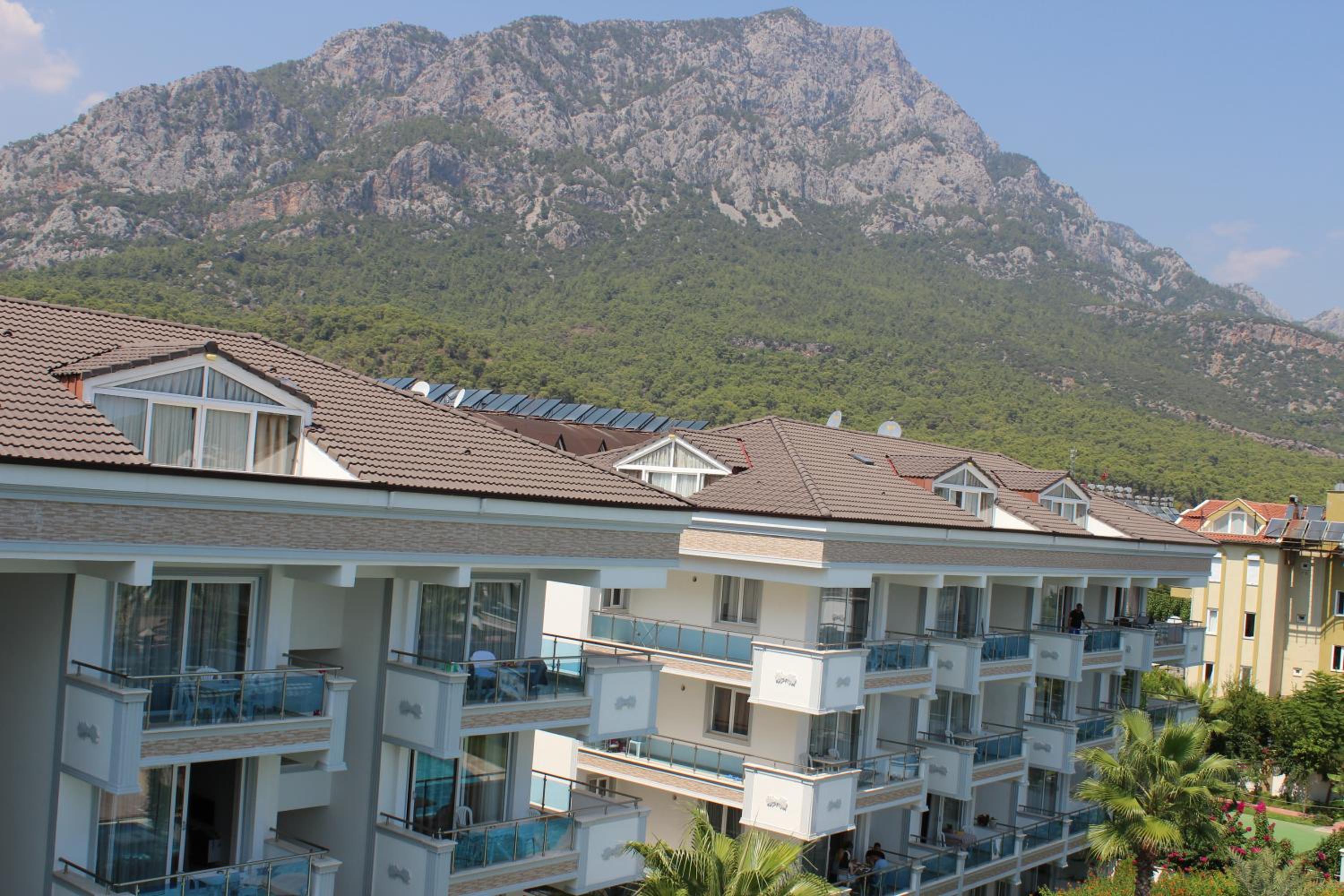 Tebriz Apart - Image 61