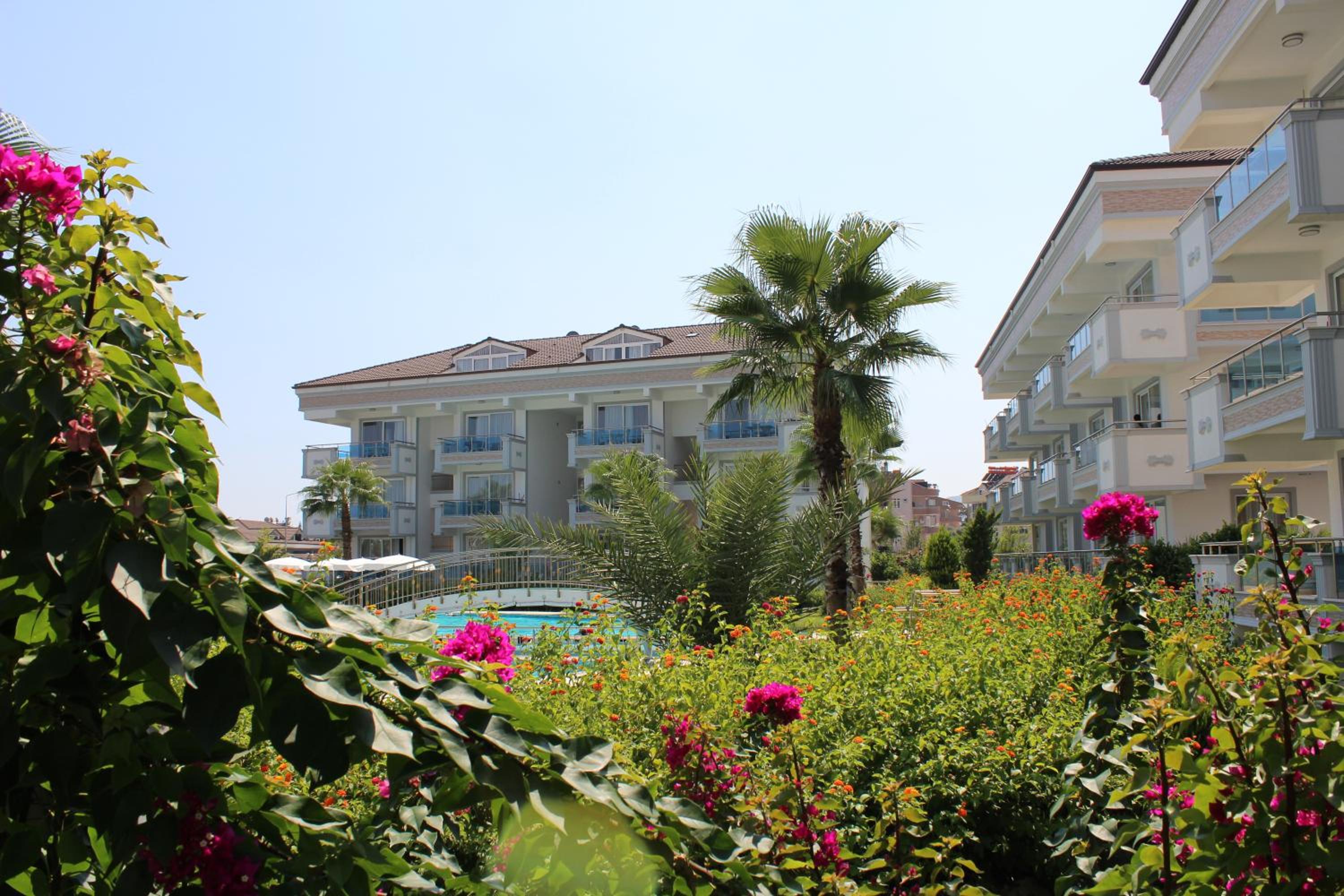 Tebriz Apart - Image 74