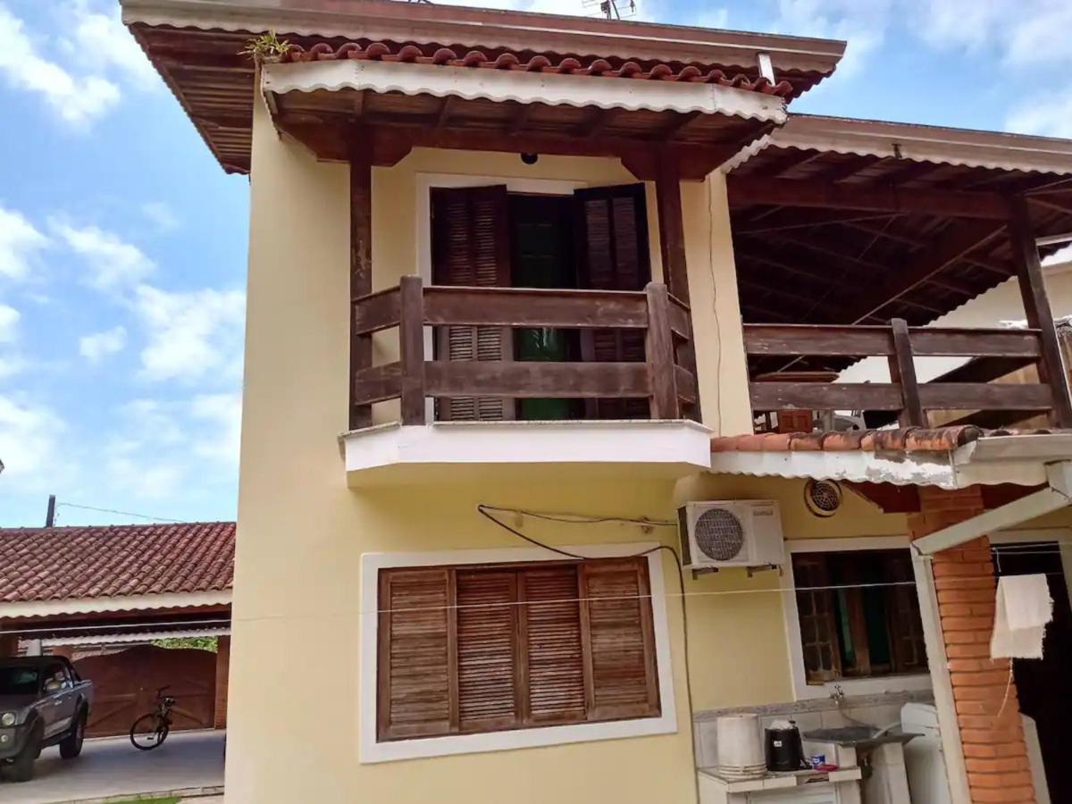 Sobrado 4 dorm Cond. Fechado Praia da Mococa Caraguatatuba