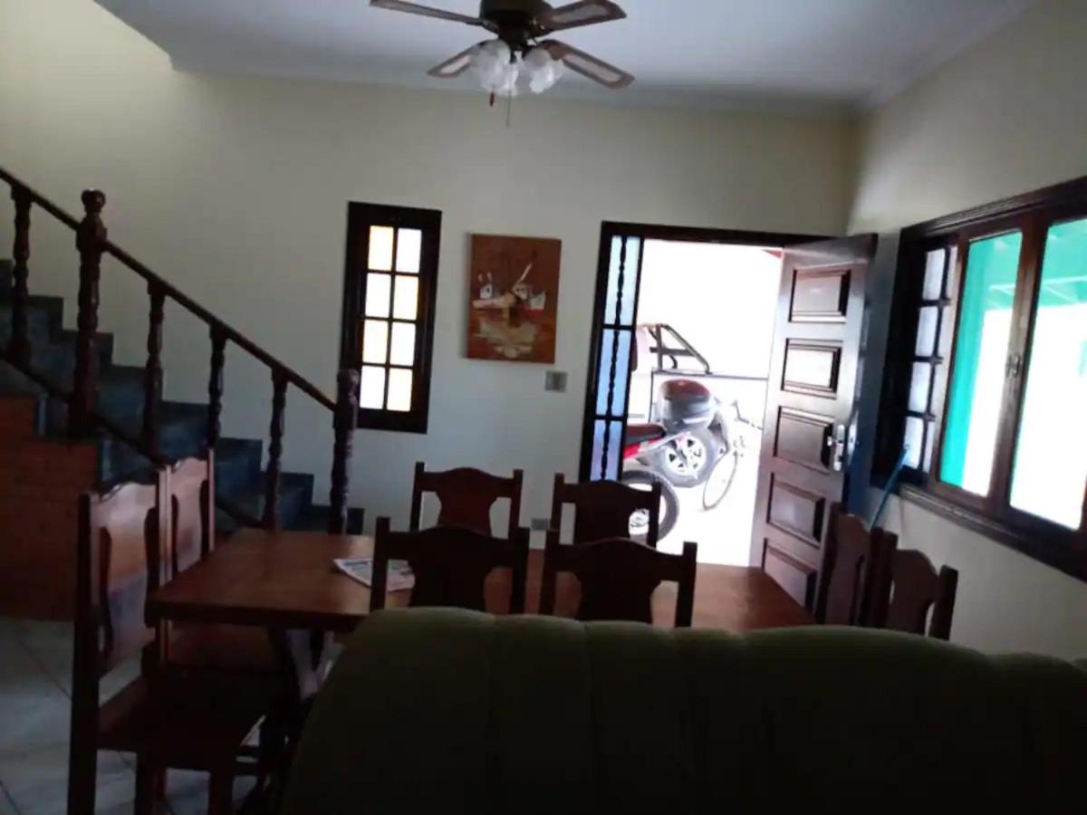 Sobrado 4 dorm Cond. Fechado Praia da Mococa Caraguatatuba