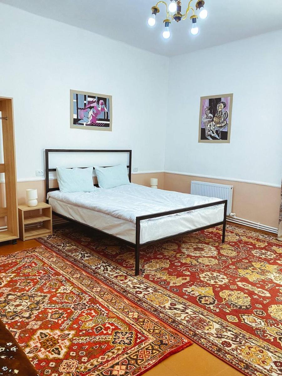 Unoyan Guest House