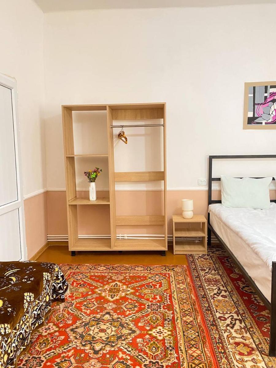 Unoyan Guest House