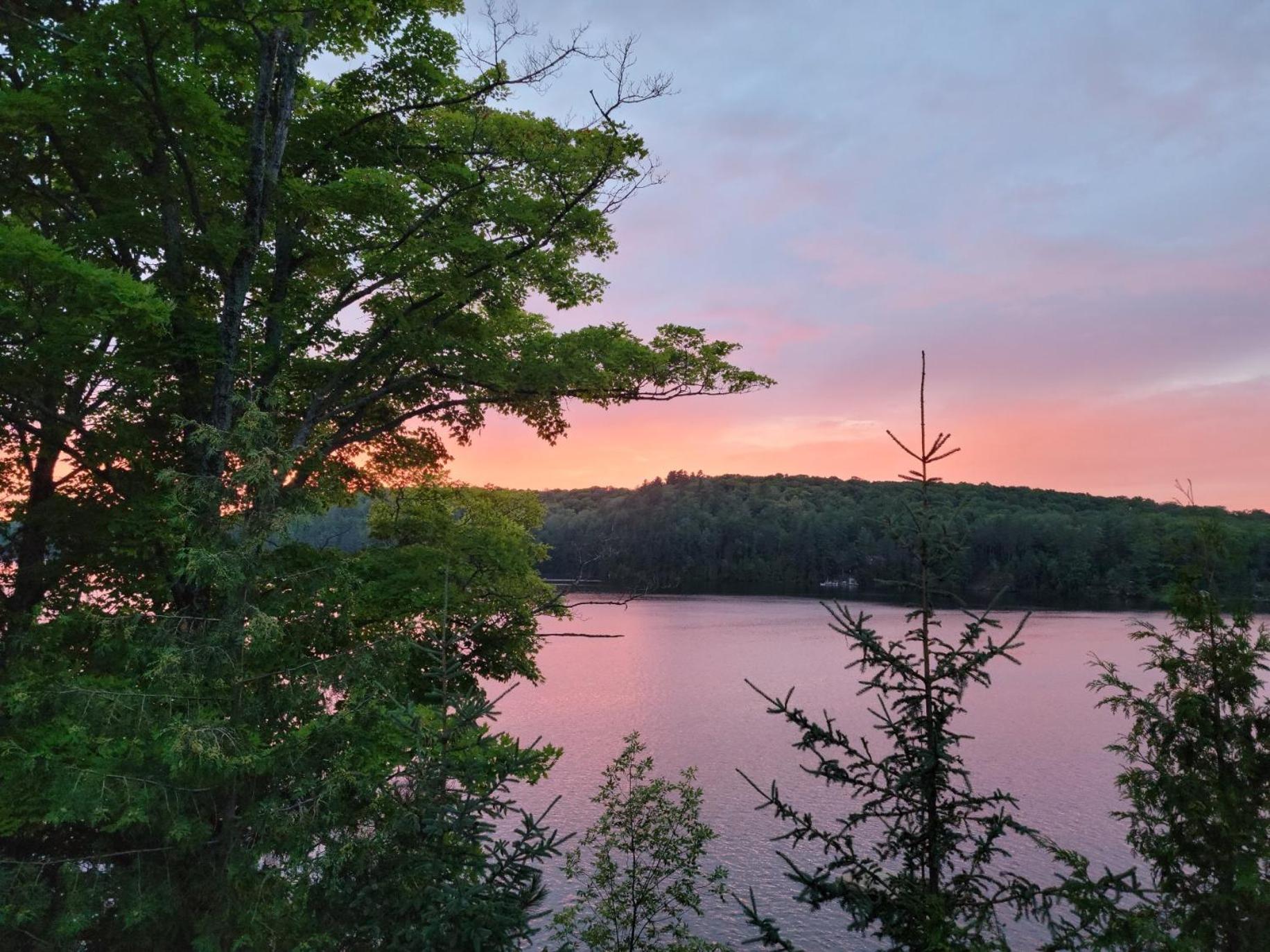 Somerset Lakeside Resort