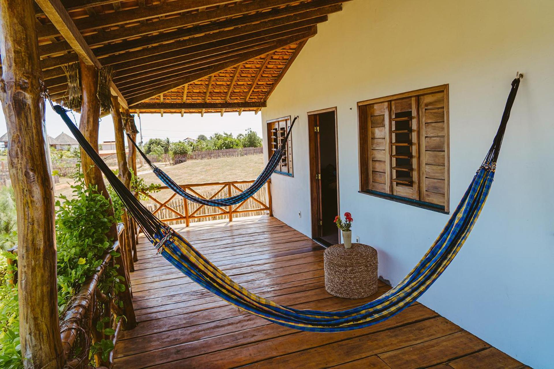 Casa ampla c redes de descanso, Praia de Macapa PI
