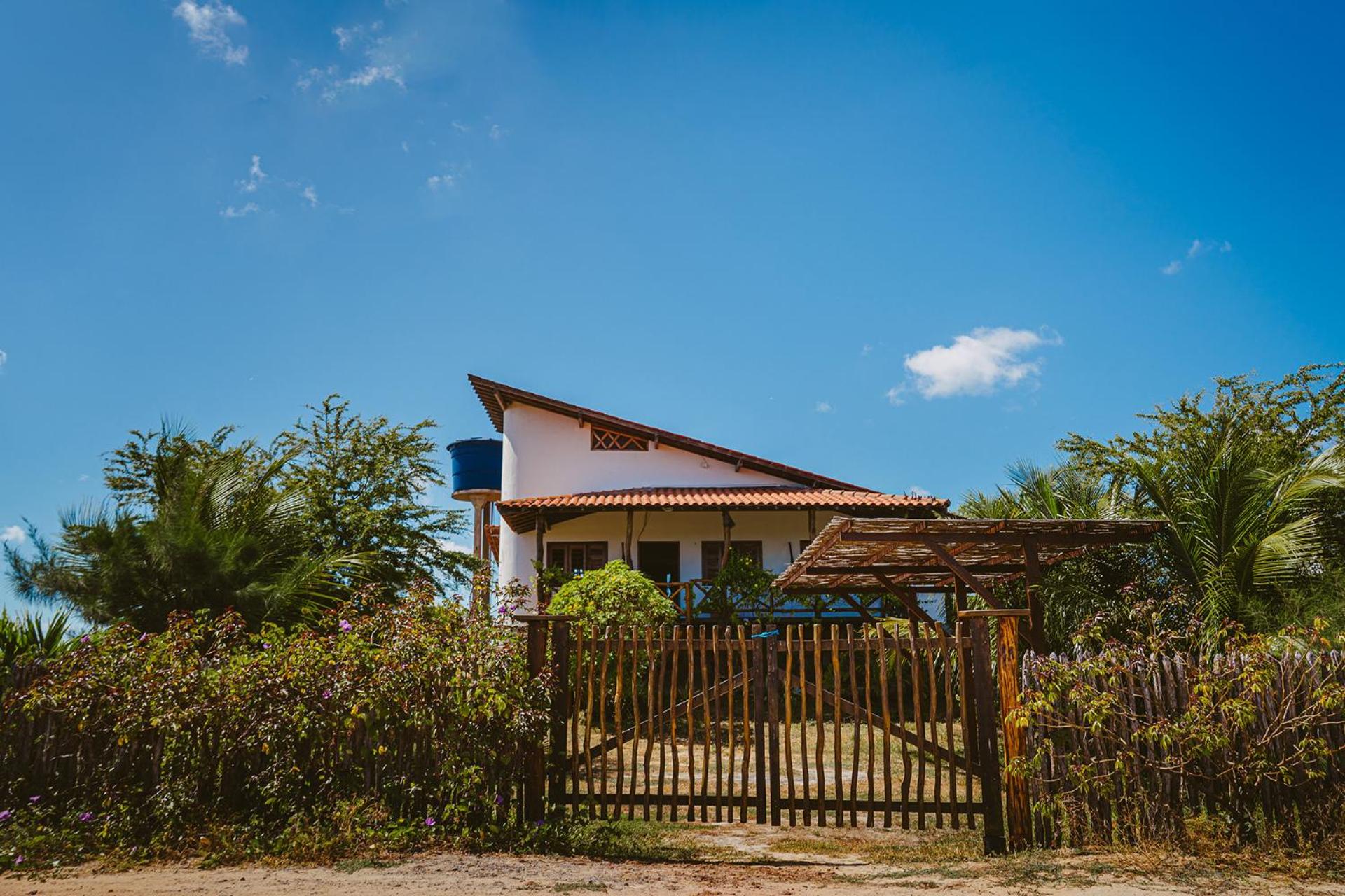 Casa ampla c redes de descanso, Praia de Macapa PI