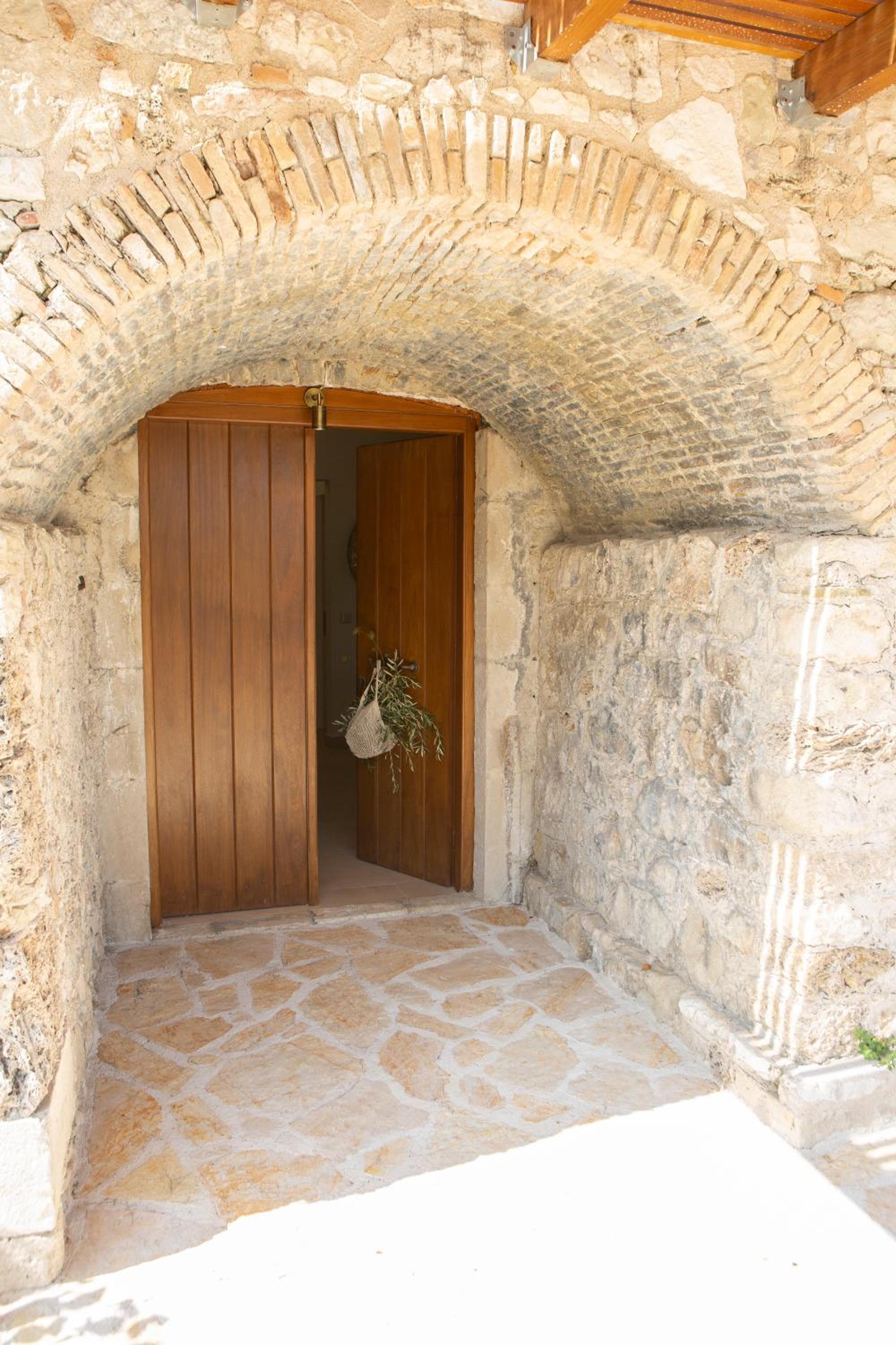 Photo 43