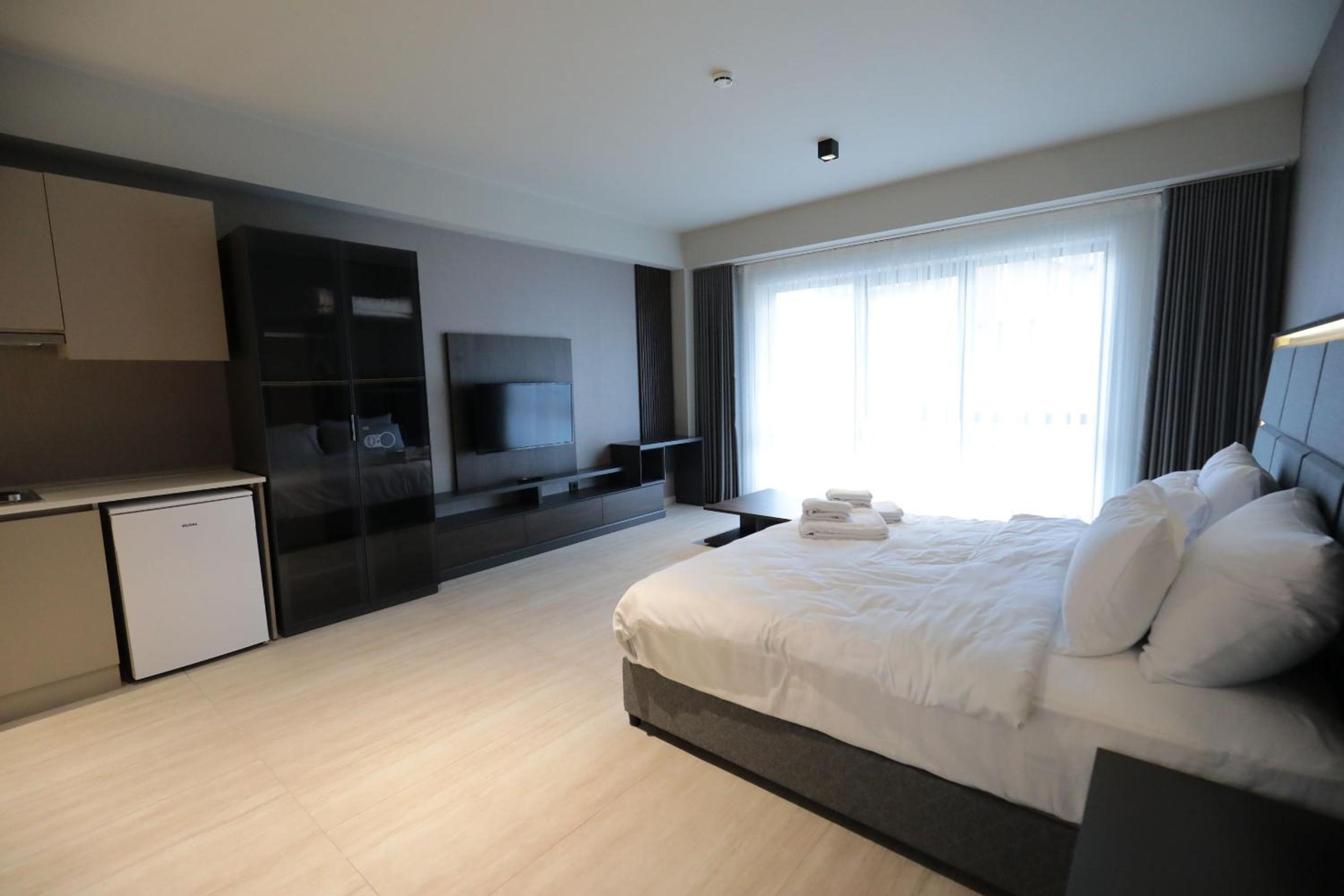 Hotel54