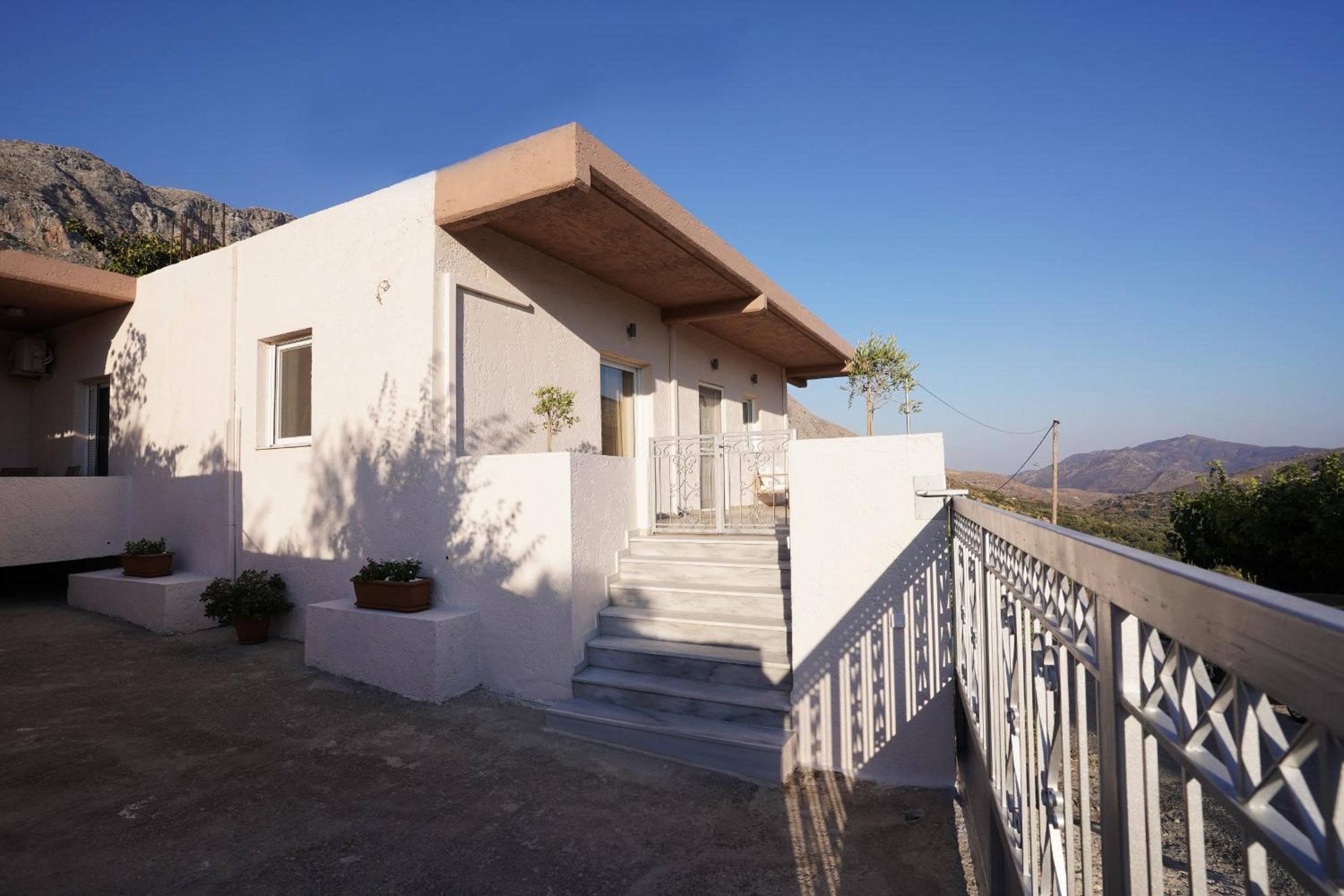 Villa Tzekos