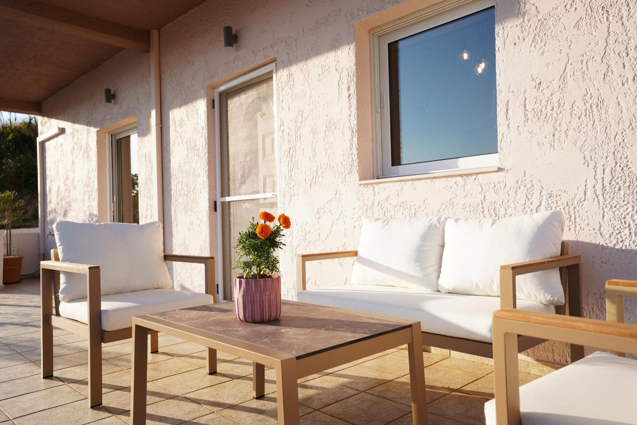 Villa Tzekos
