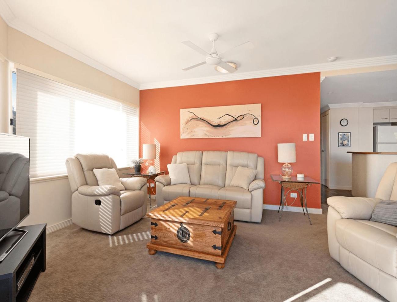 Whitesands 301