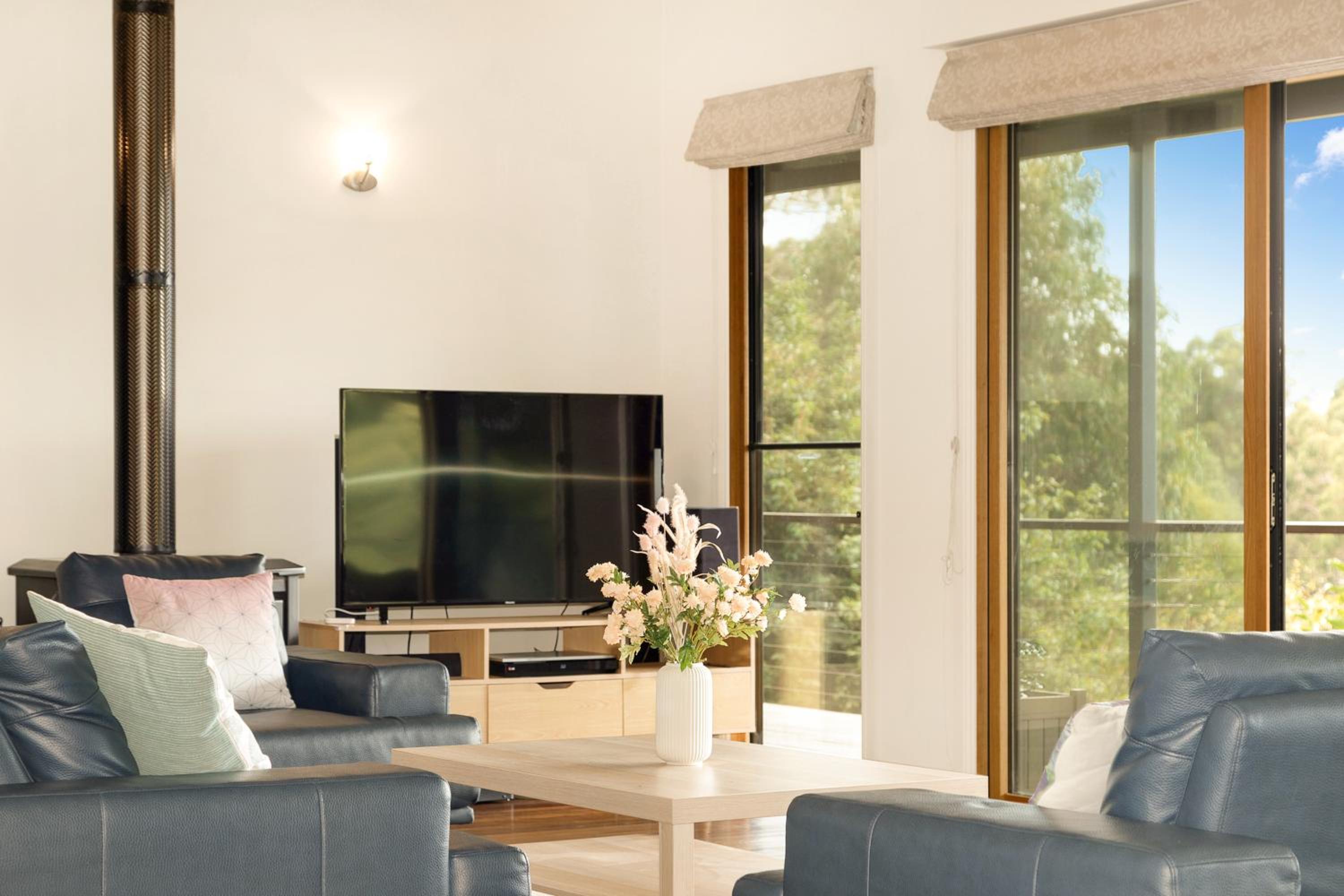 Olinda Cascade Waterfall Mountain View Retreat
