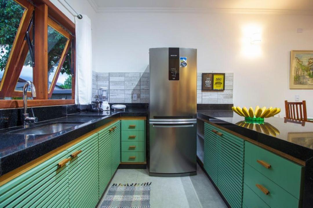 Casa Andorinha 3 Quartos com ar condicionado, piscina privativa, área gourmet, próximo ao Centro Histórico e roupa de cama e banho de qualidade